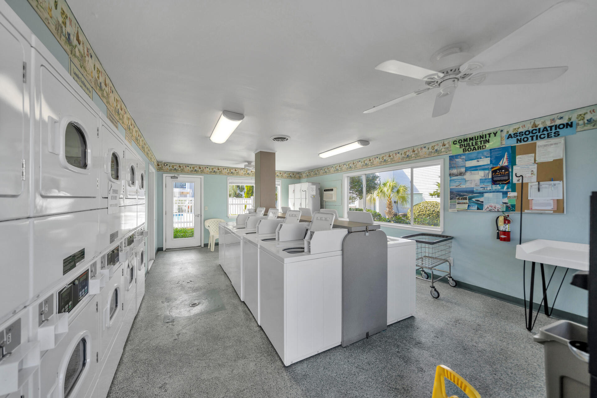 FINISTERRA CONDO - Residential