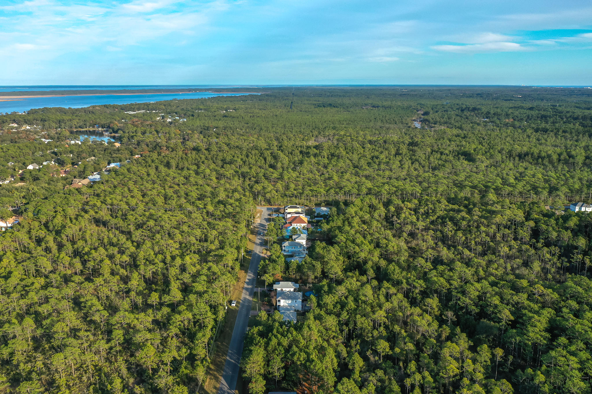 MACK BAYOU PARK - Residential