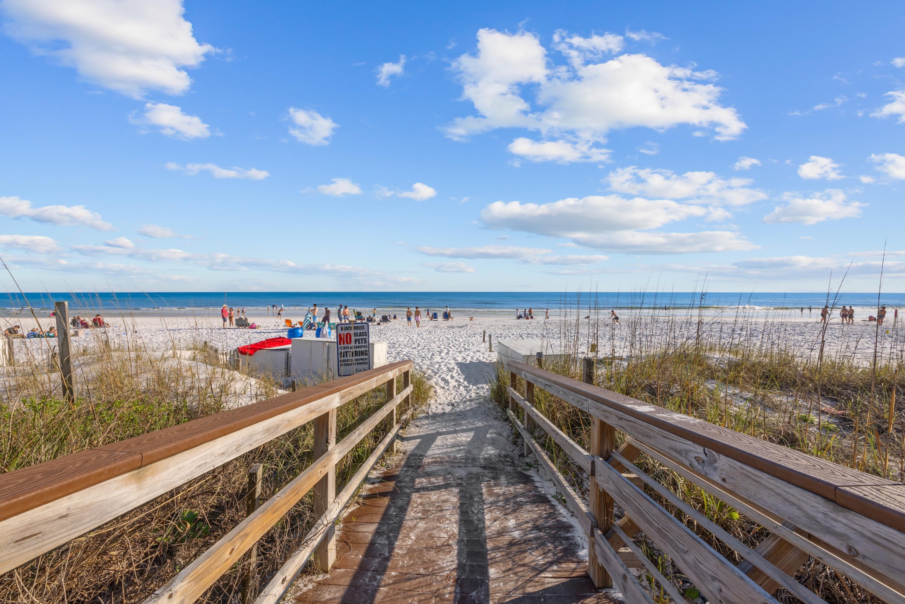 STERLING SHORES - Residential