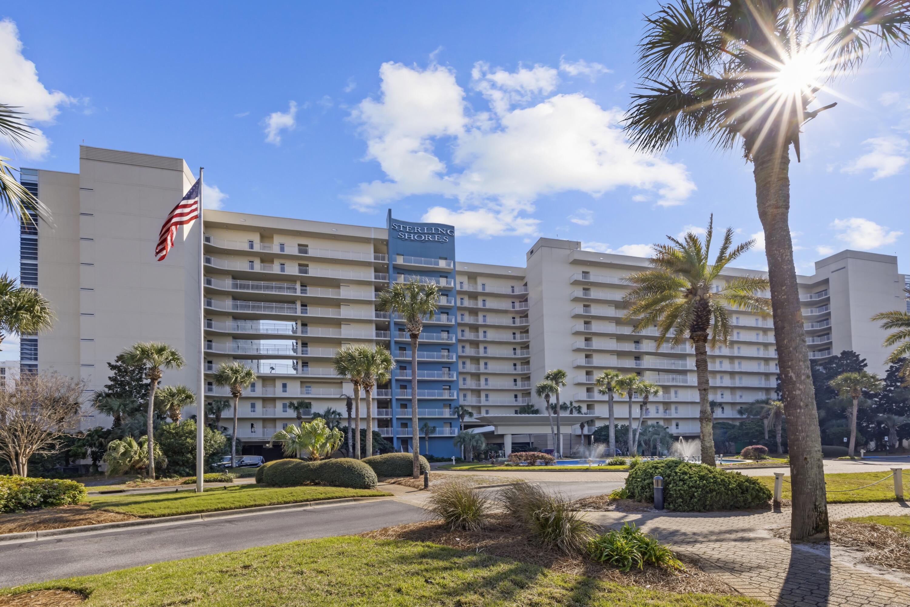 STERLING SHORES - Residential