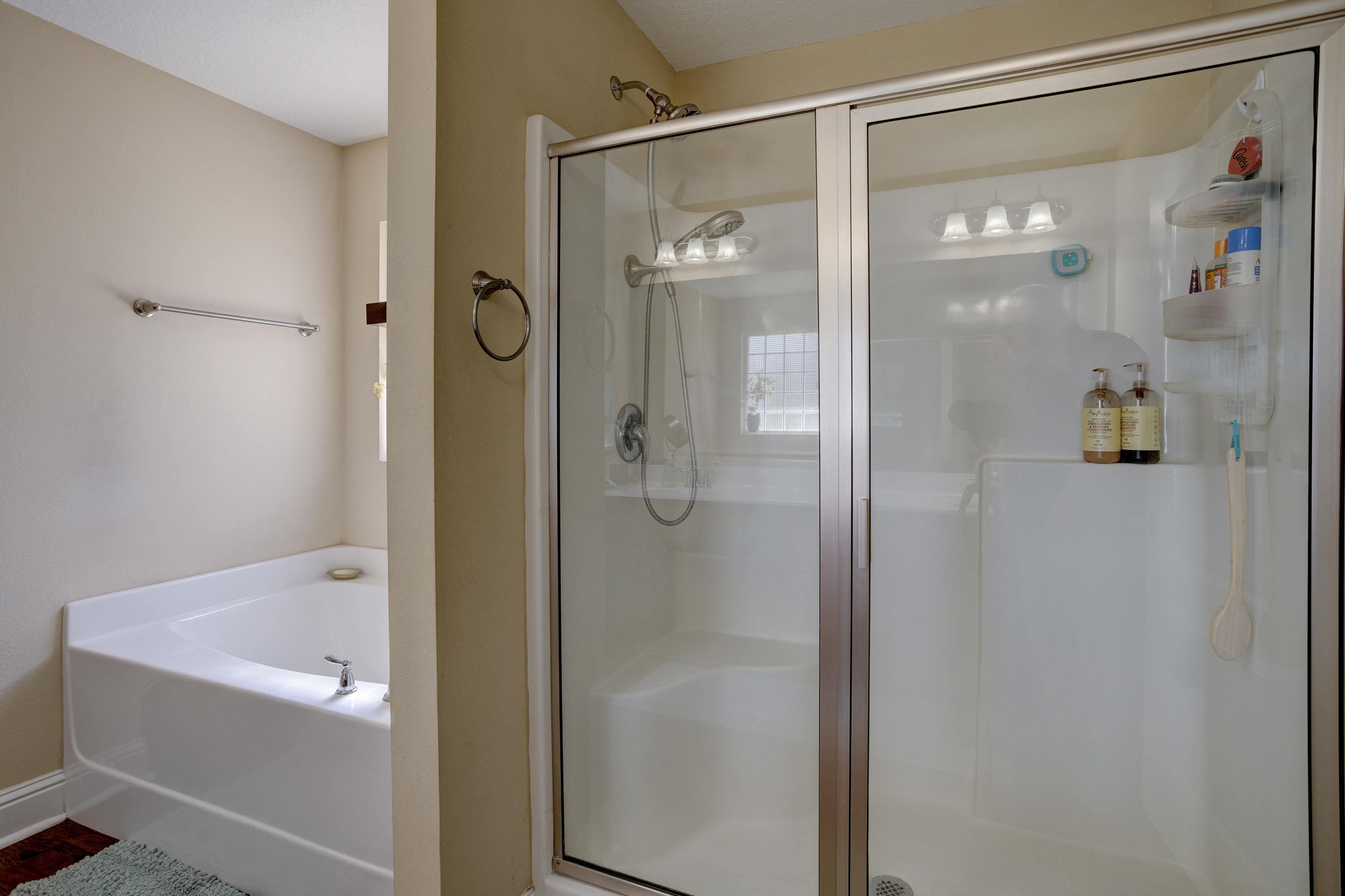 BROOKE ESTATES PH III - Residential