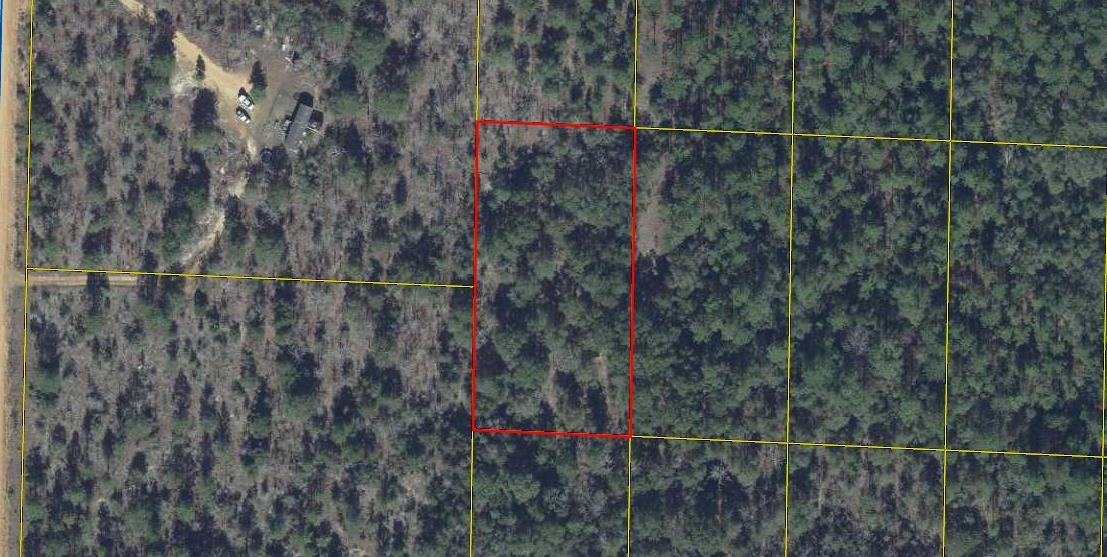 1.25 Acres off of Highway 1087. No road access to property.
