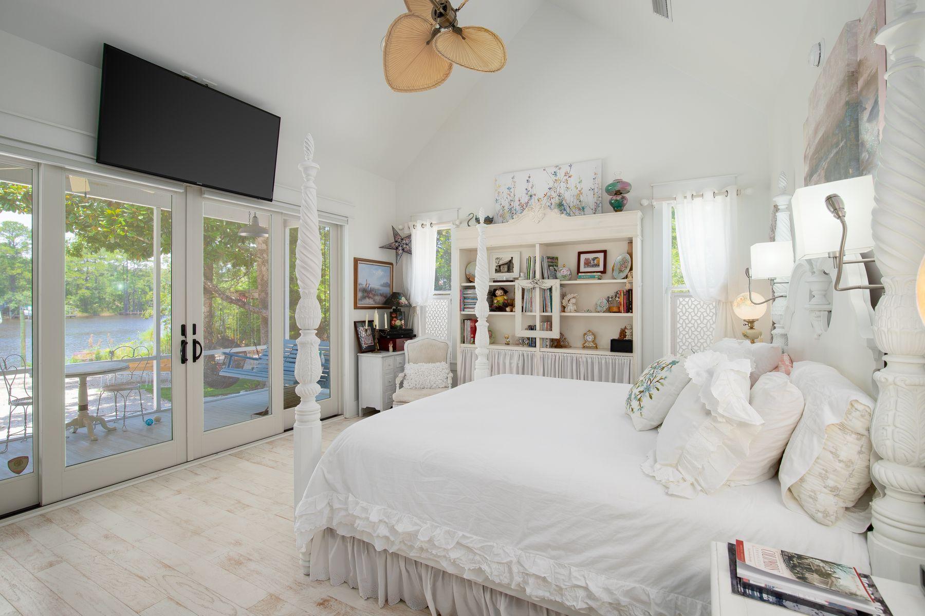 MUSSETT LANDING UNREC - Residential