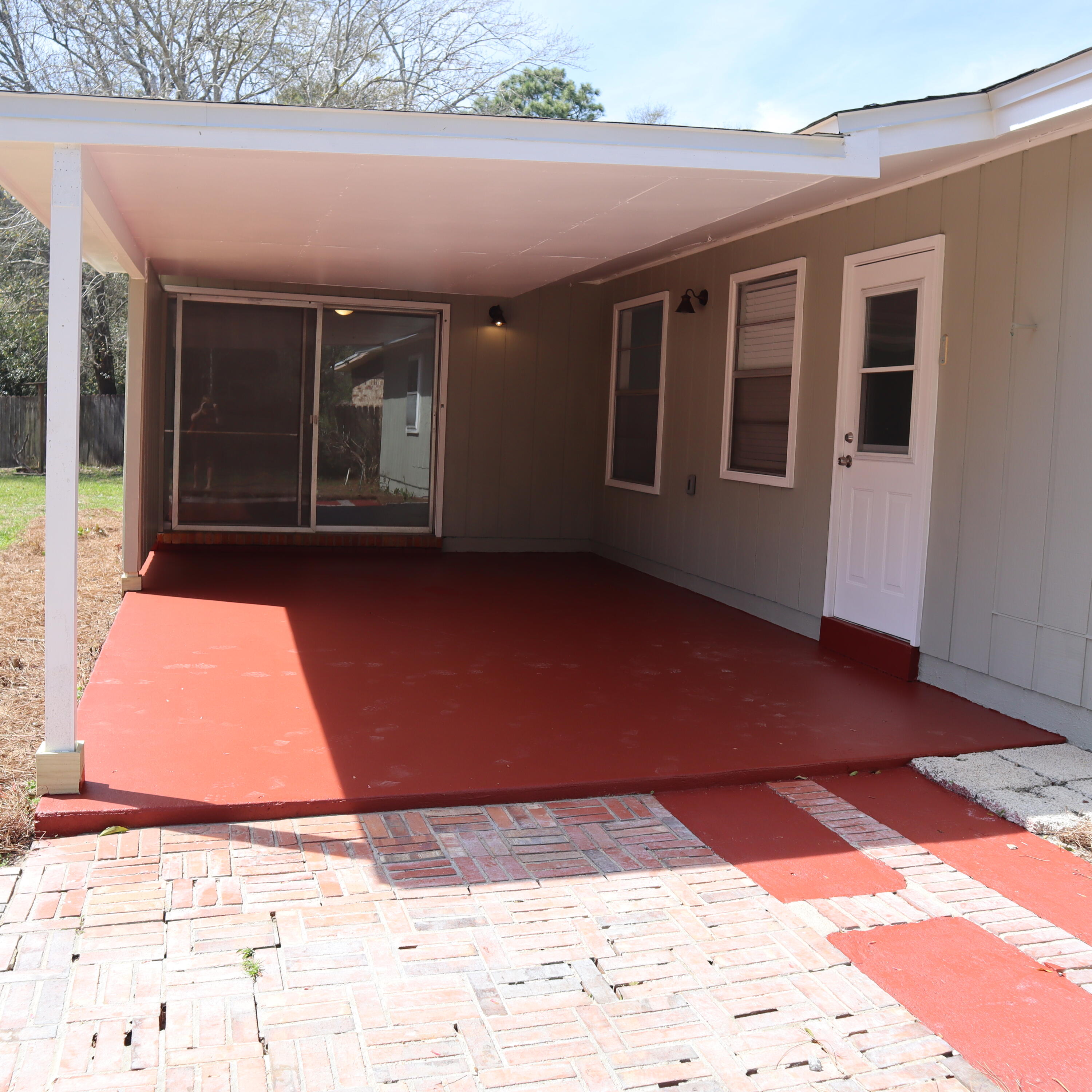 VICTORIA GARDENS - Residential