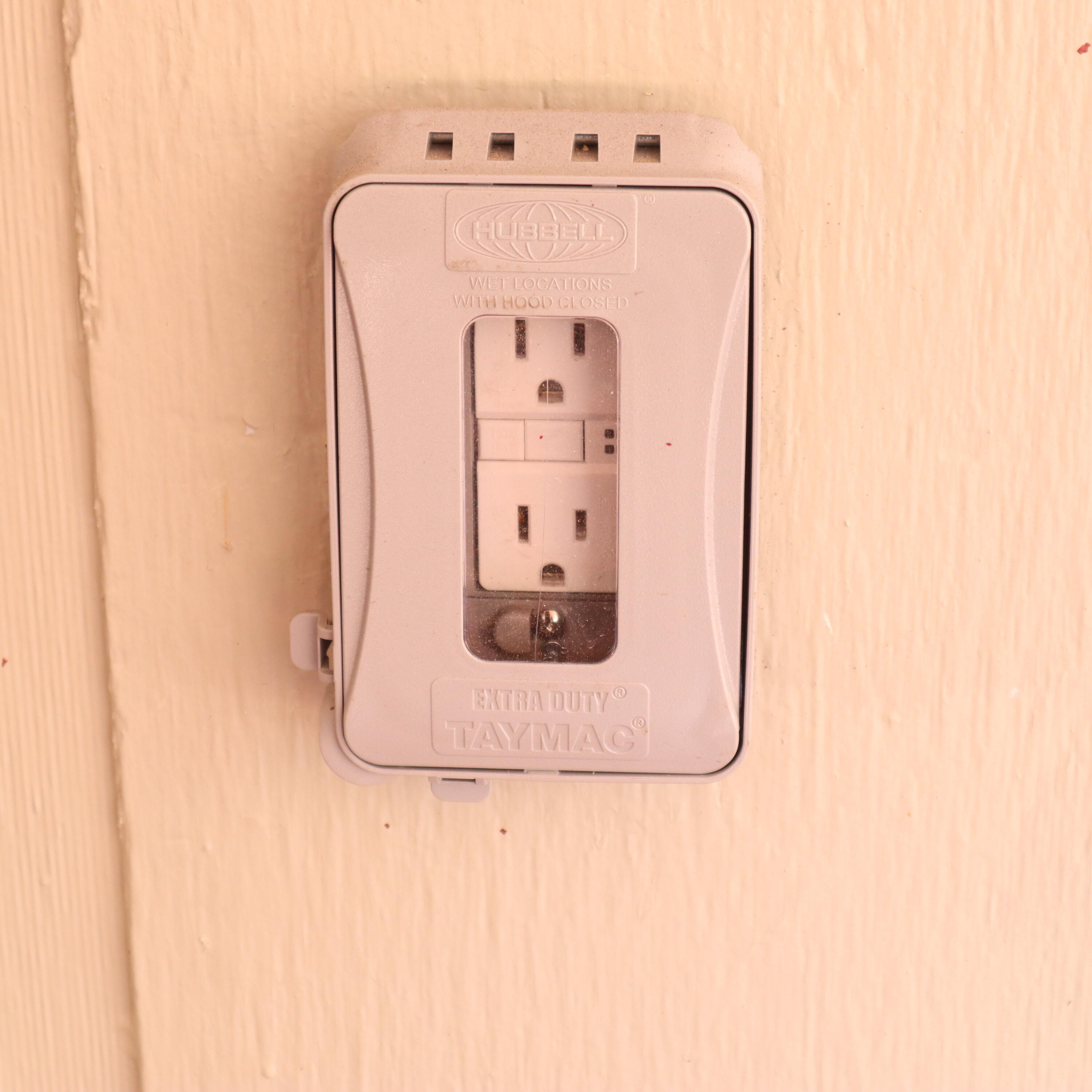 VICTORIA GARDENS - Residential