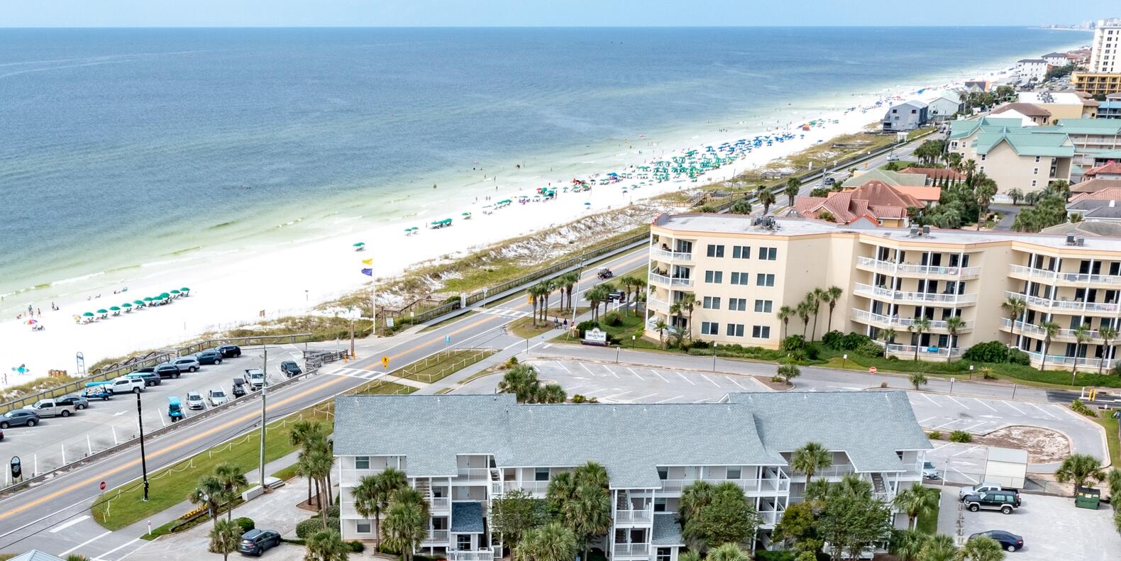 SUMMERSPELL CONDO - Residential