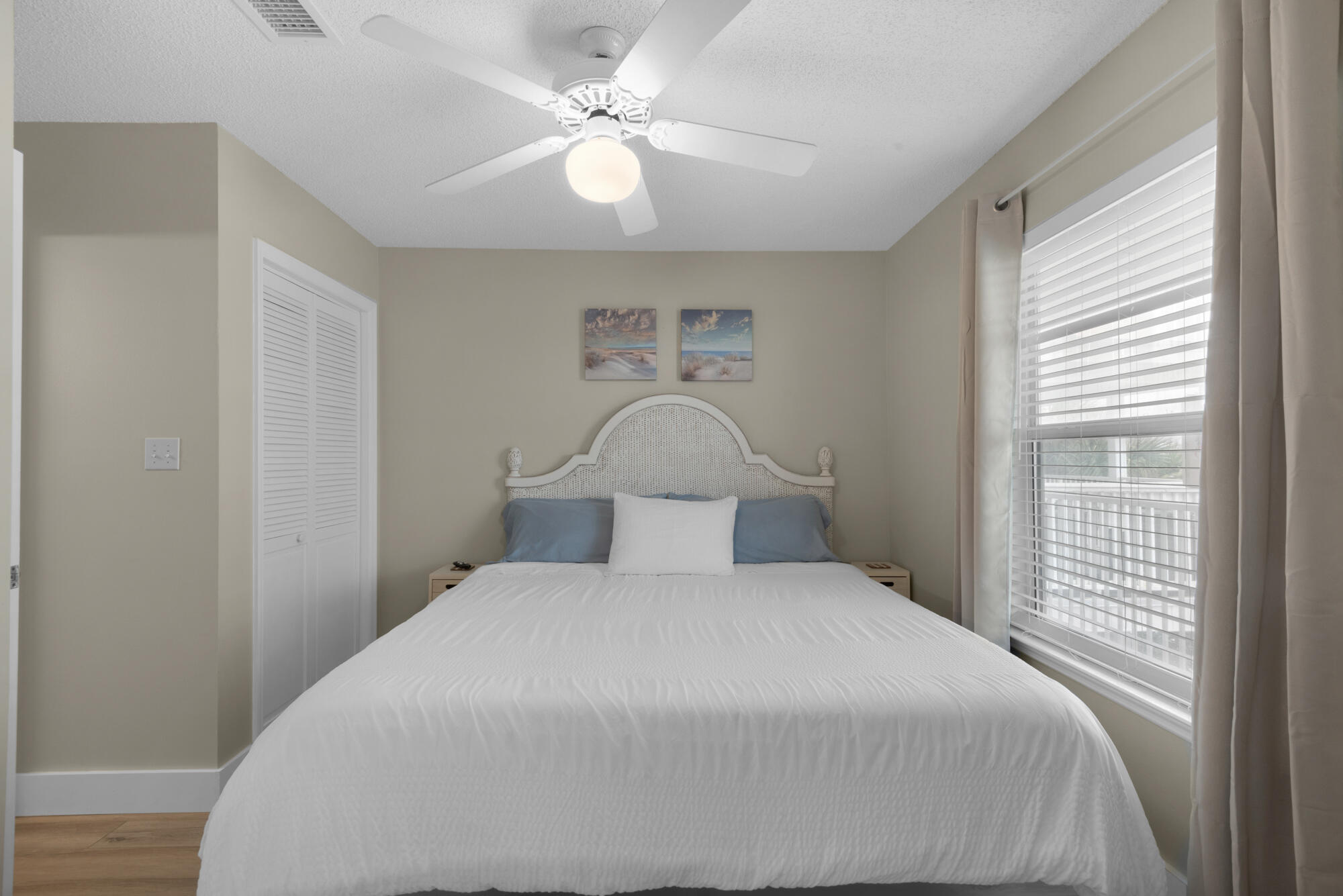 SUMMERSPELL CONDO - Residential