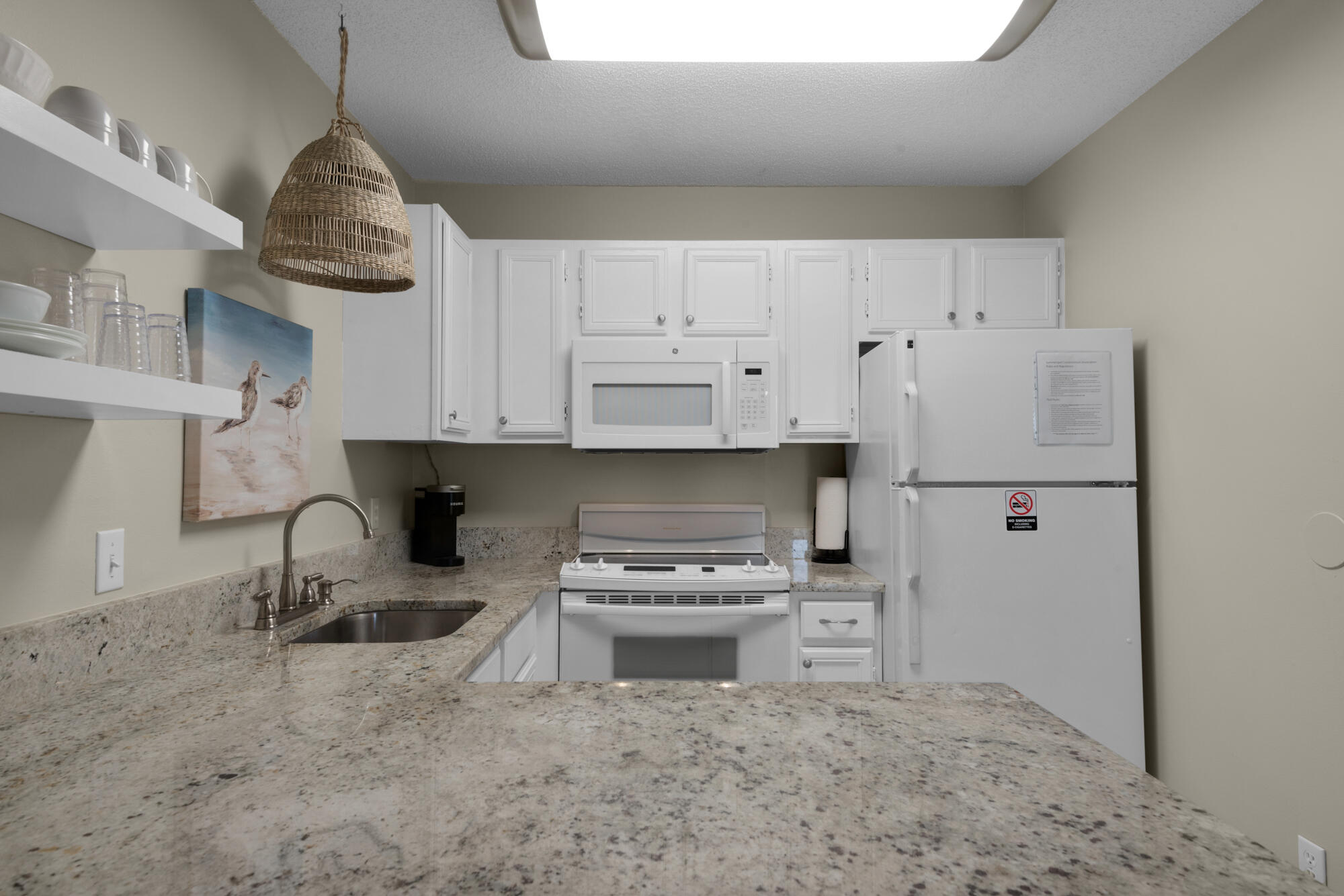 SUMMERSPELL CONDO - Residential