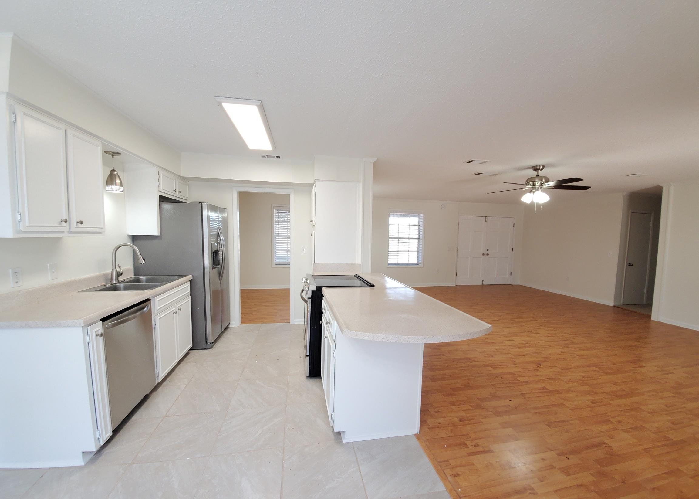 NO RECORDED SUBDIVISION - Residential