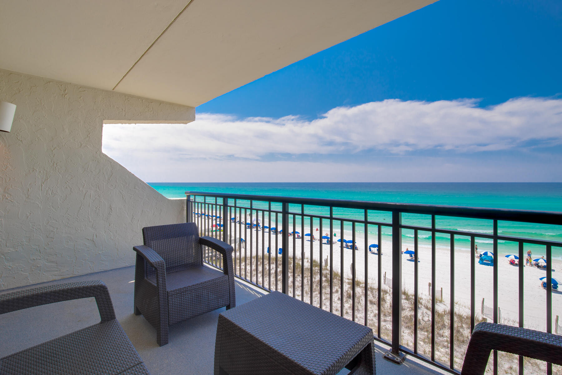 ISLAND ECHO CONDO - Residential