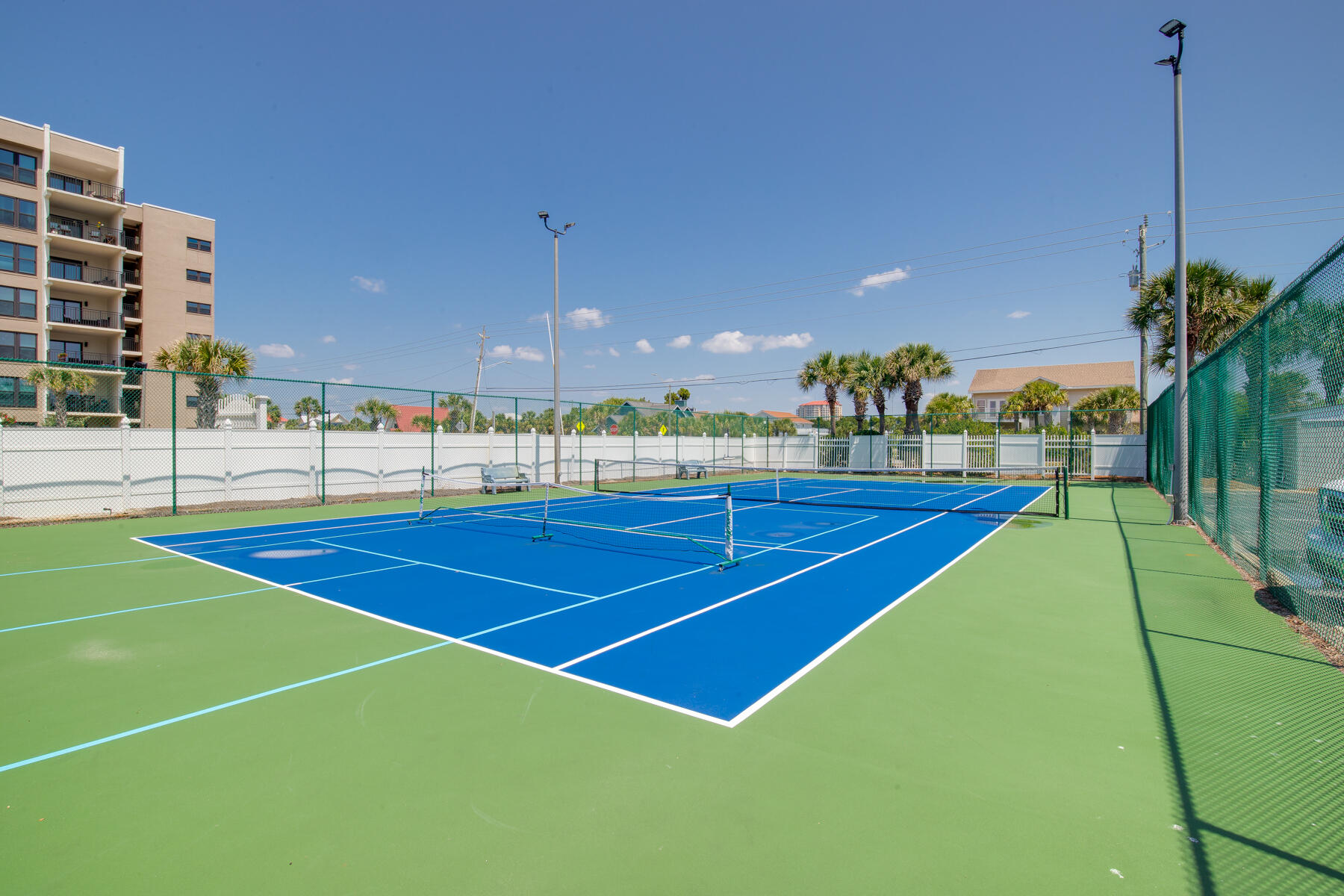 ISLAND ECHO CONDO - Residential