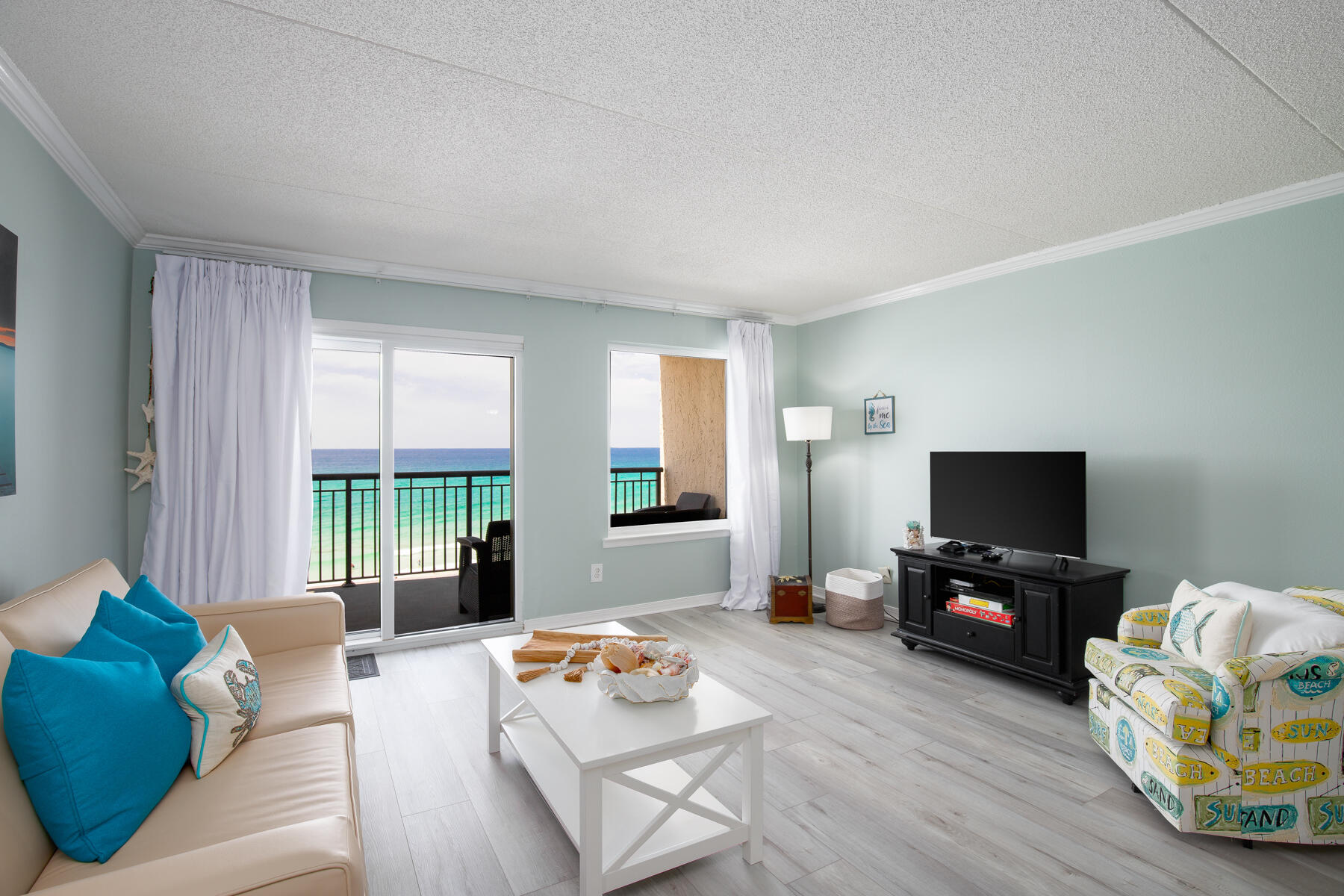 ISLAND ECHO CONDO - Residential