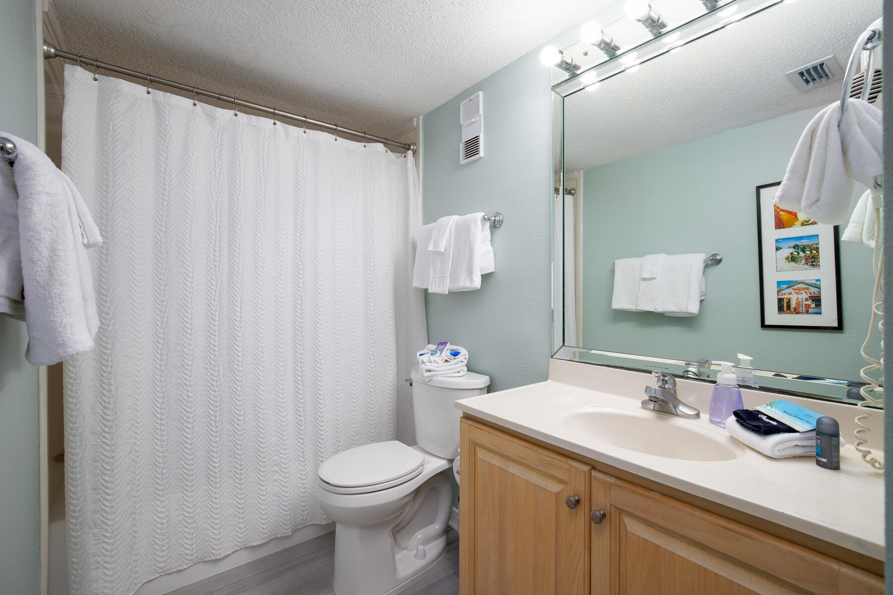 ISLAND ECHO CONDO - Residential