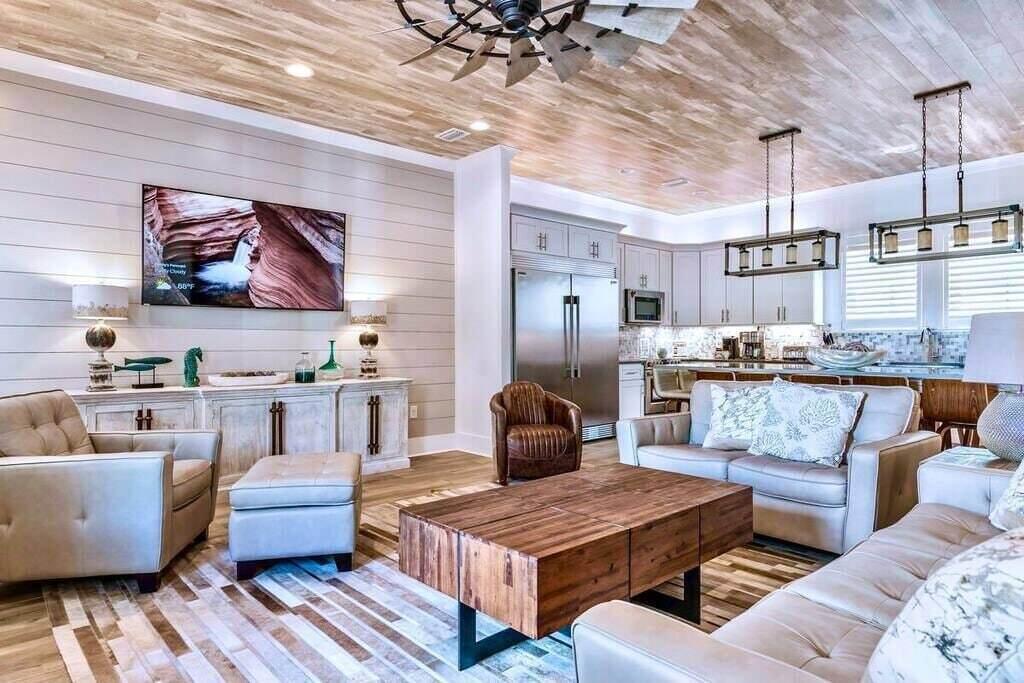The Retreat at Miramar - Residential
