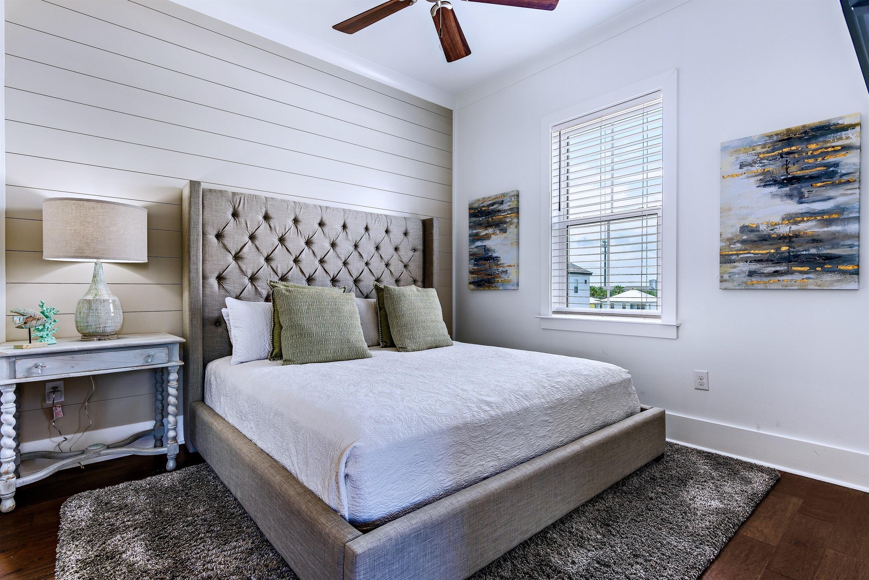 The Retreat at Miramar - Residential