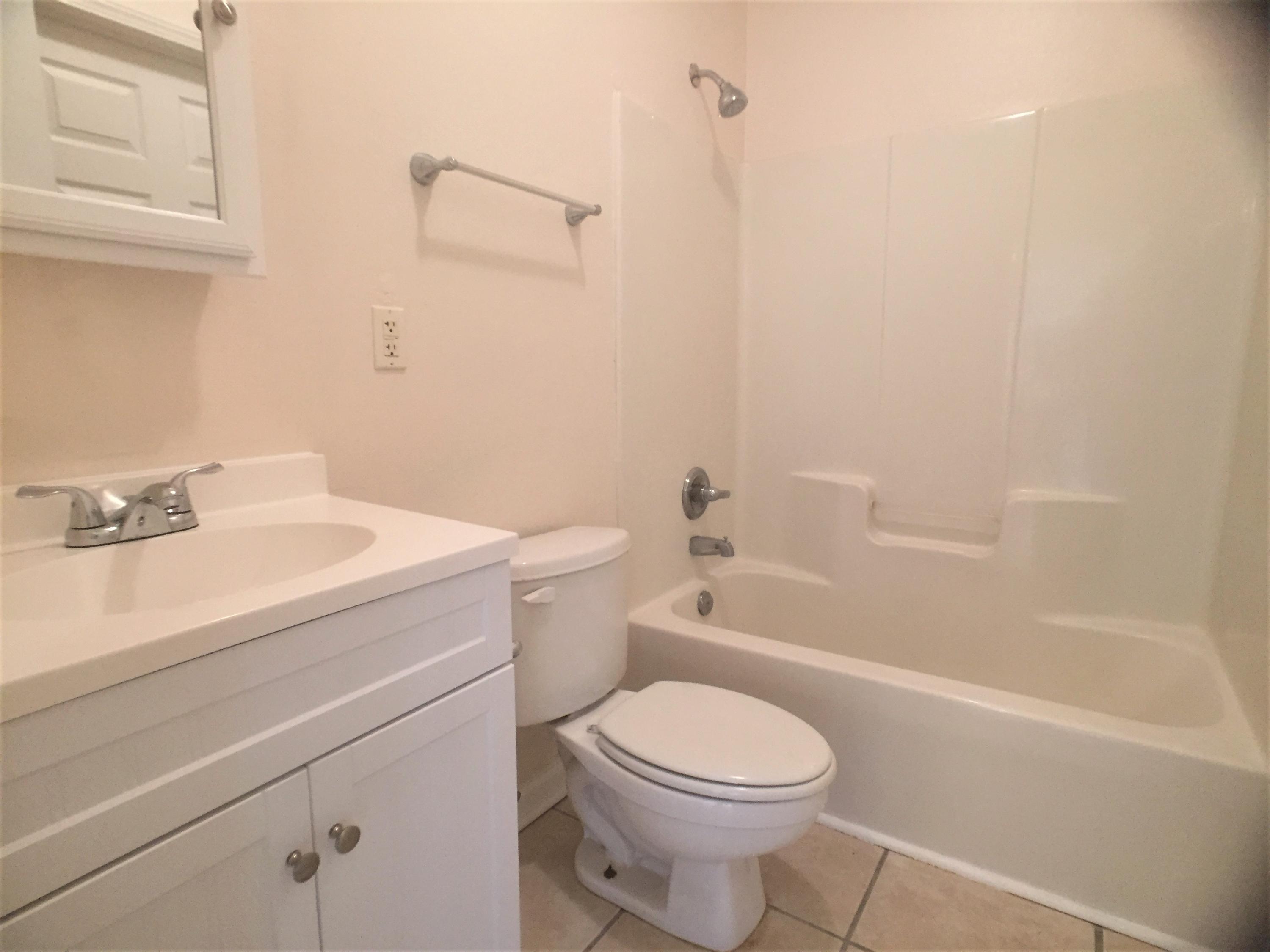 POINCIANA PLACE - Residential Lease