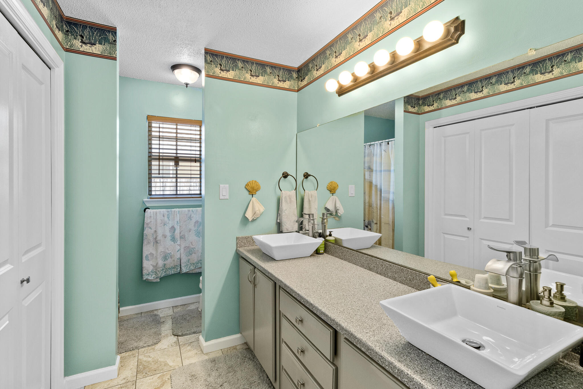 SUMMER TREE - Residential