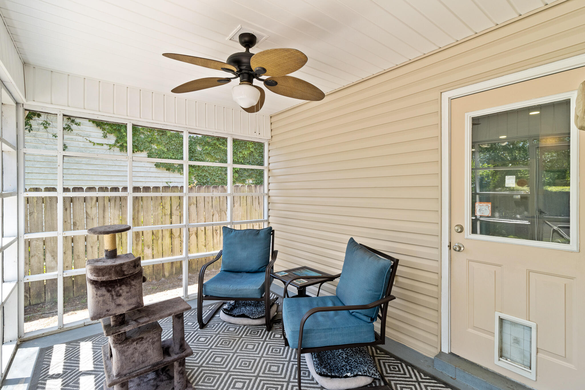 SUMMER TREE - Residential