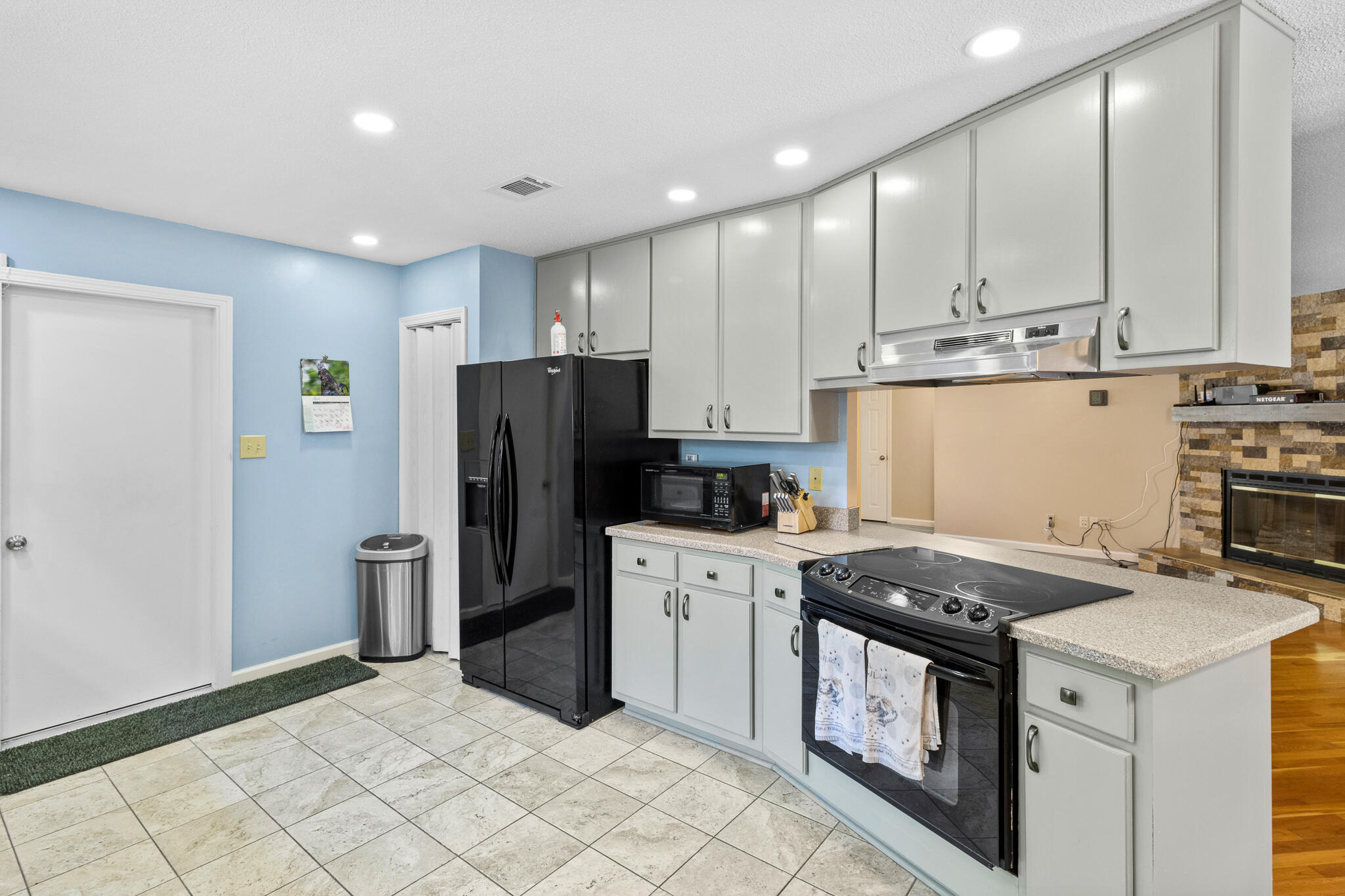 SUMMER TREE - Residential