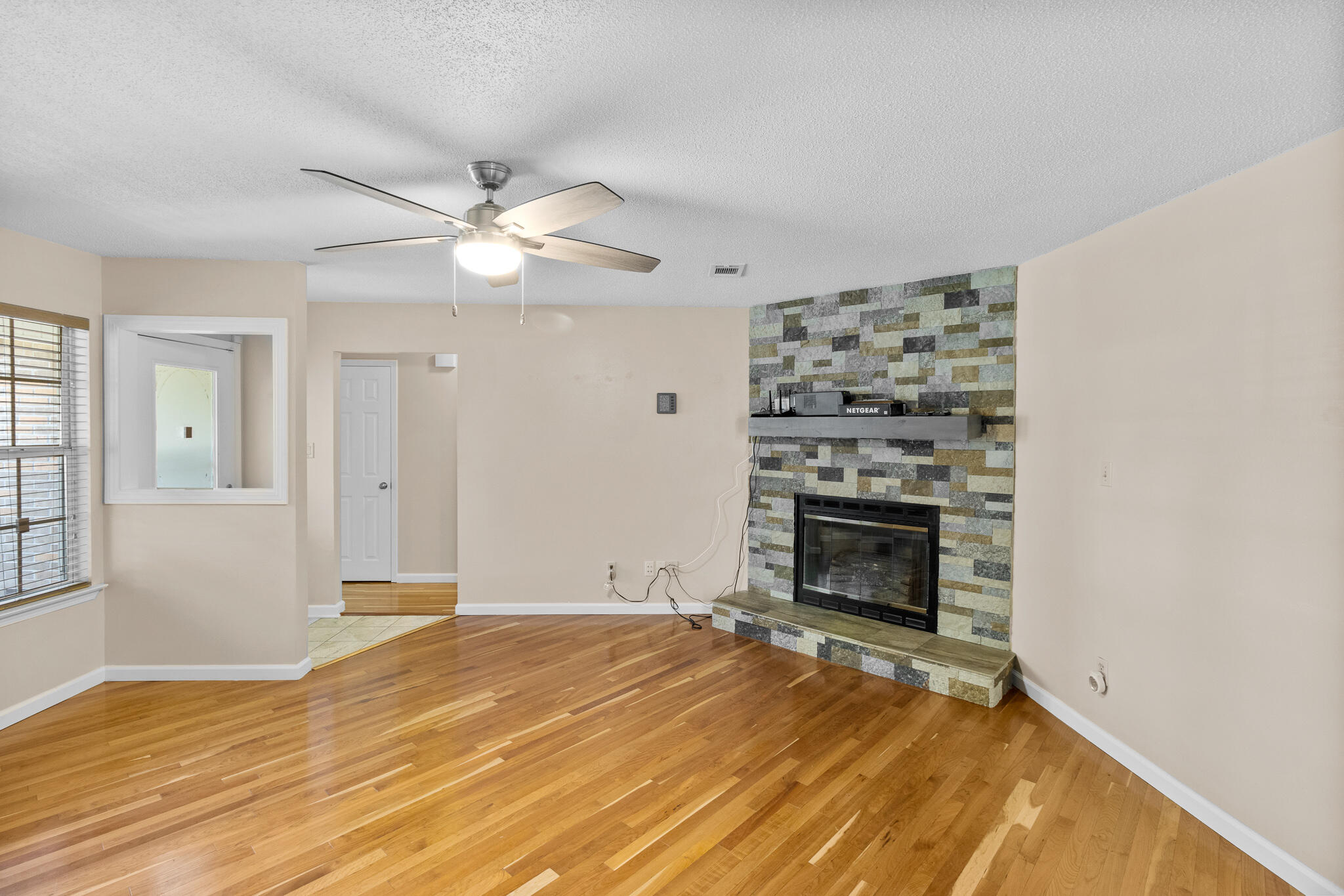 SUMMER TREE - Residential