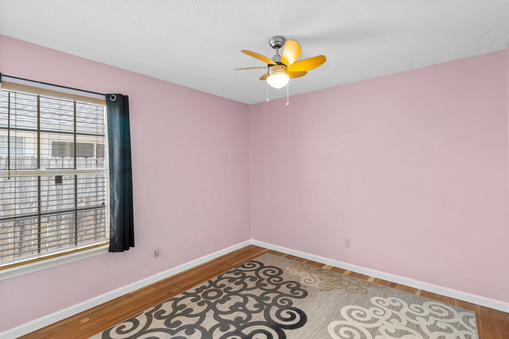 SUMMER TREE - Residential