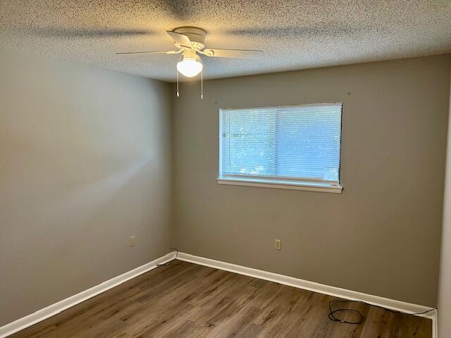 ROCKY BAYOU T/H - Residential Lease