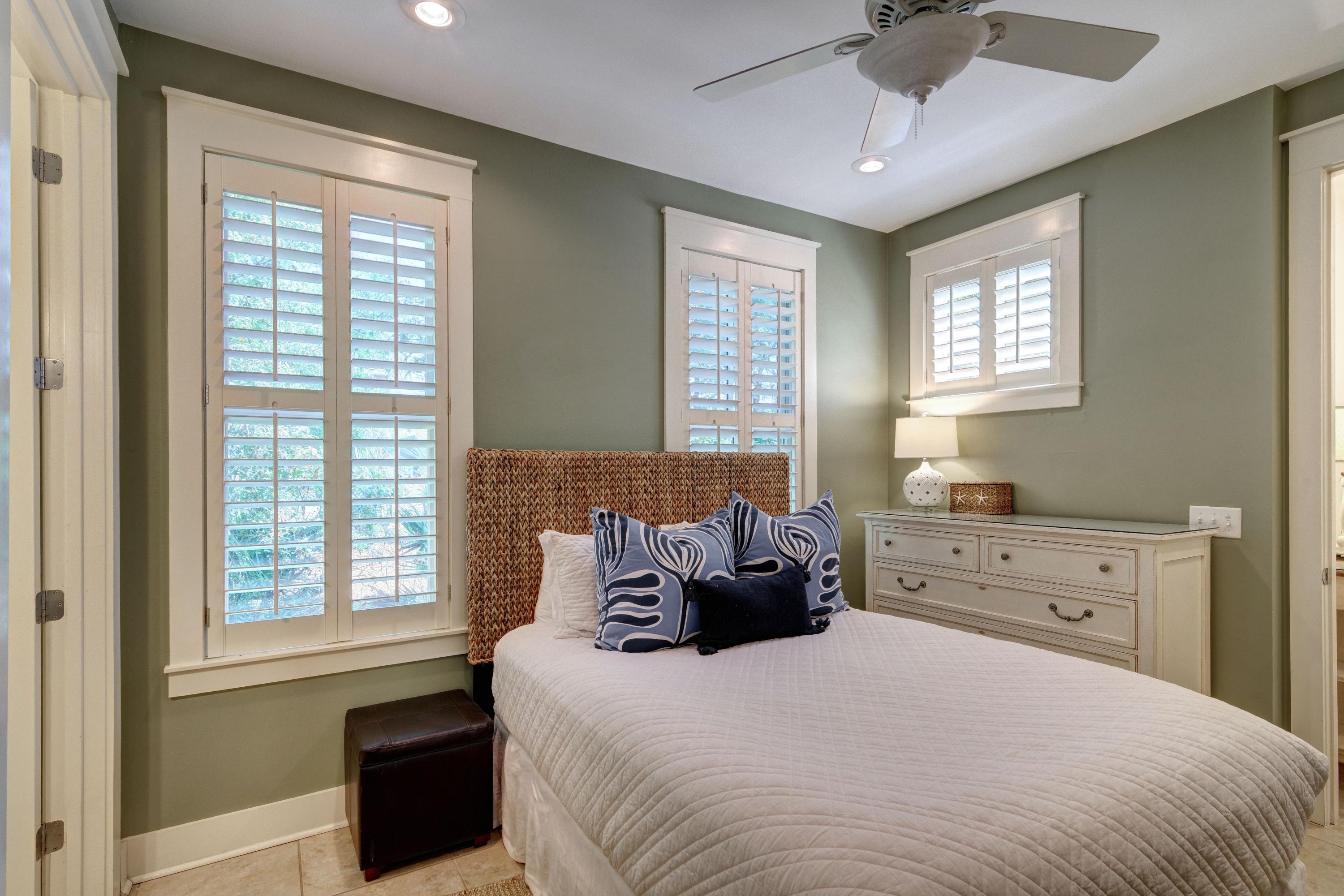 SUNSET BEACH - Residential