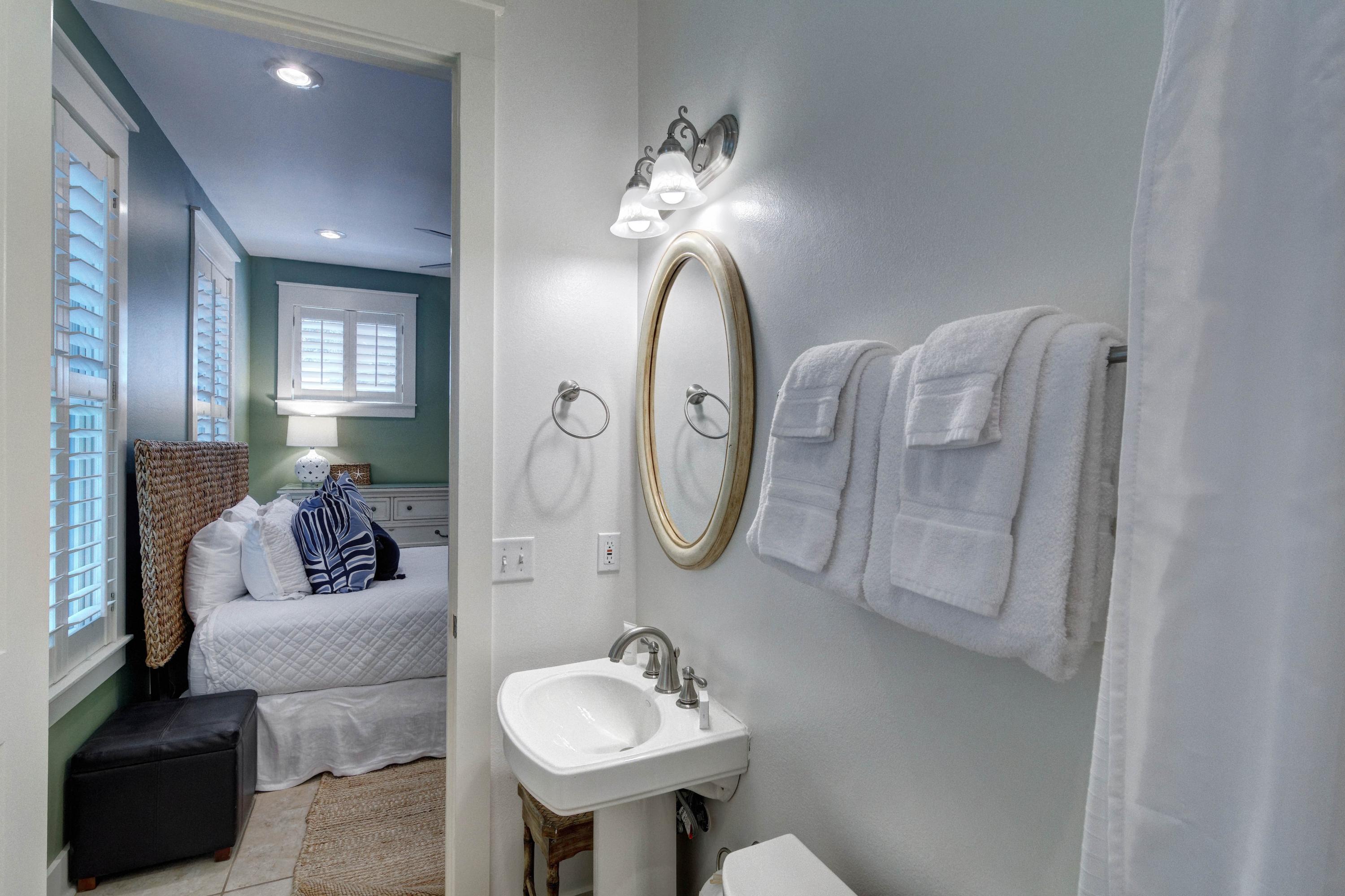 SUNSET BEACH - Residential