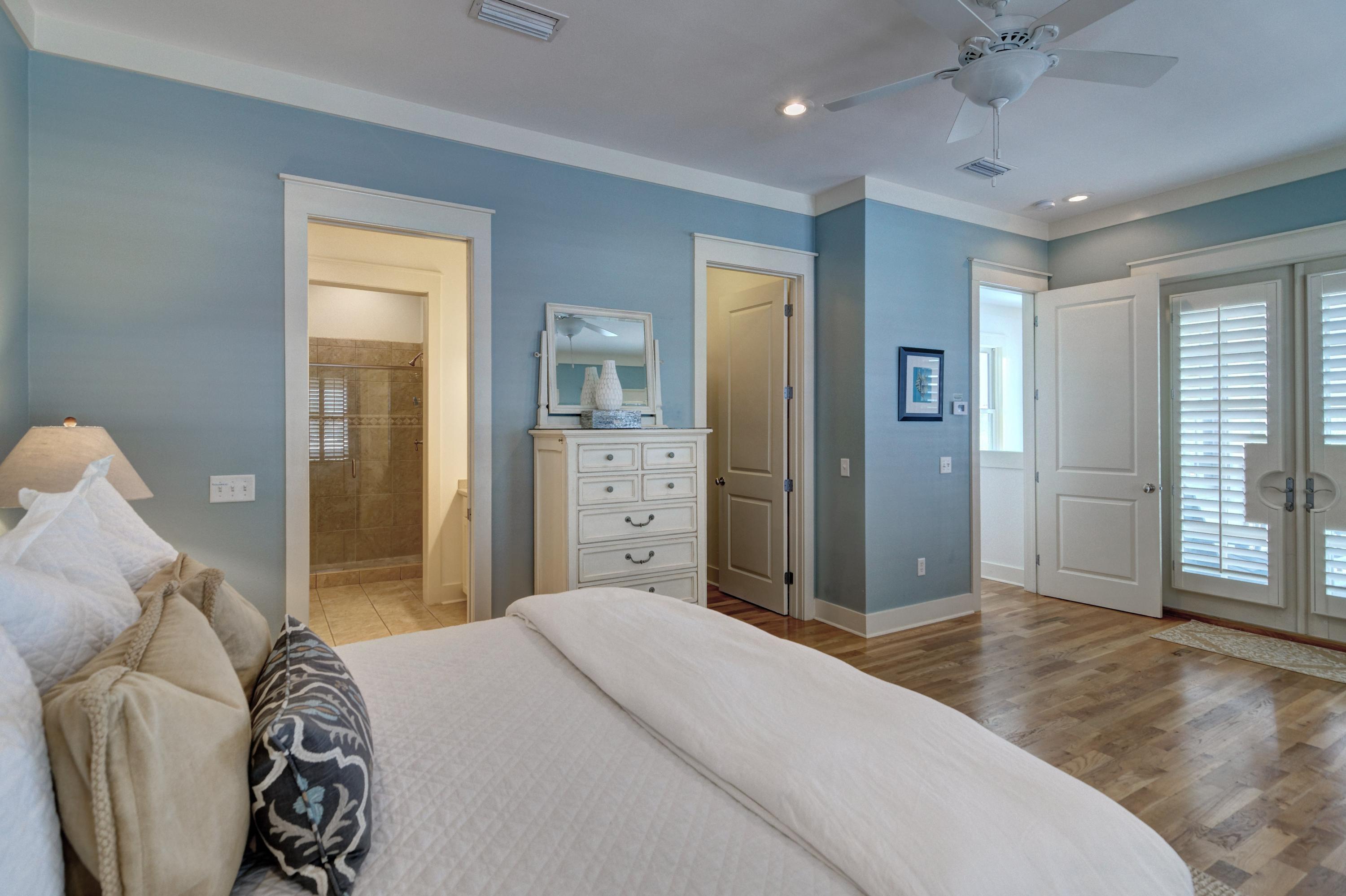 SUNSET BEACH - Residential