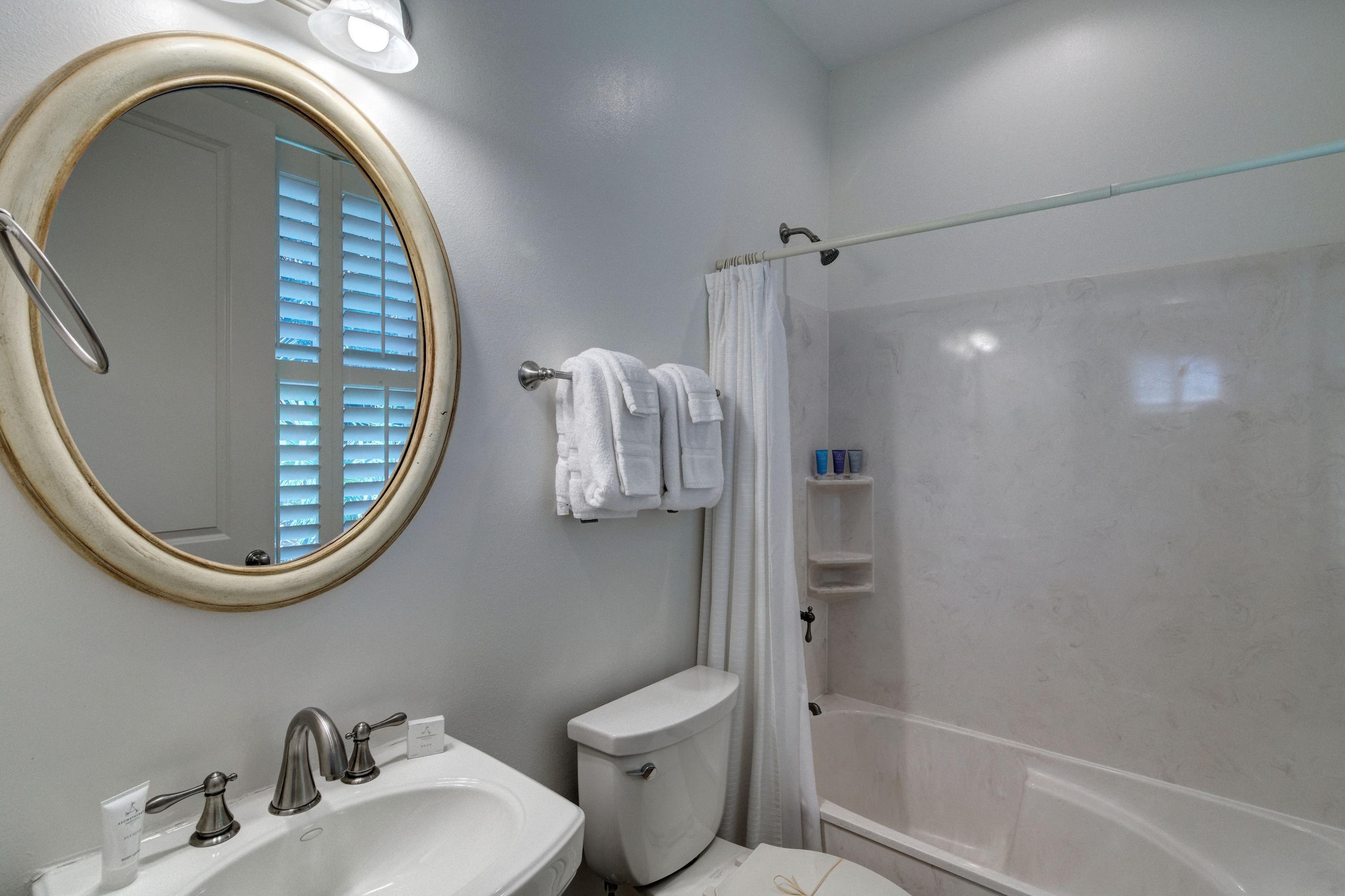 SUNSET BEACH - Residential