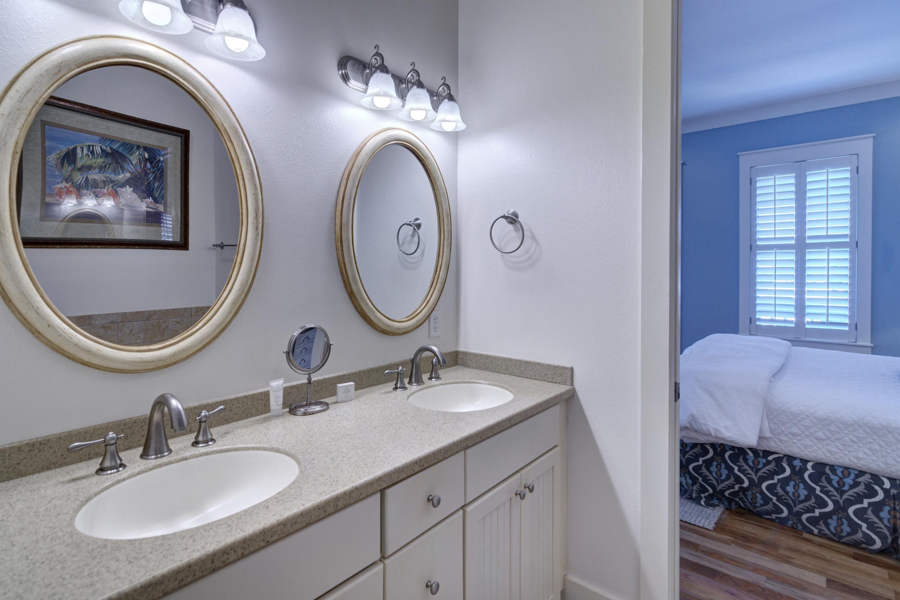 SUNSET BEACH - Residential