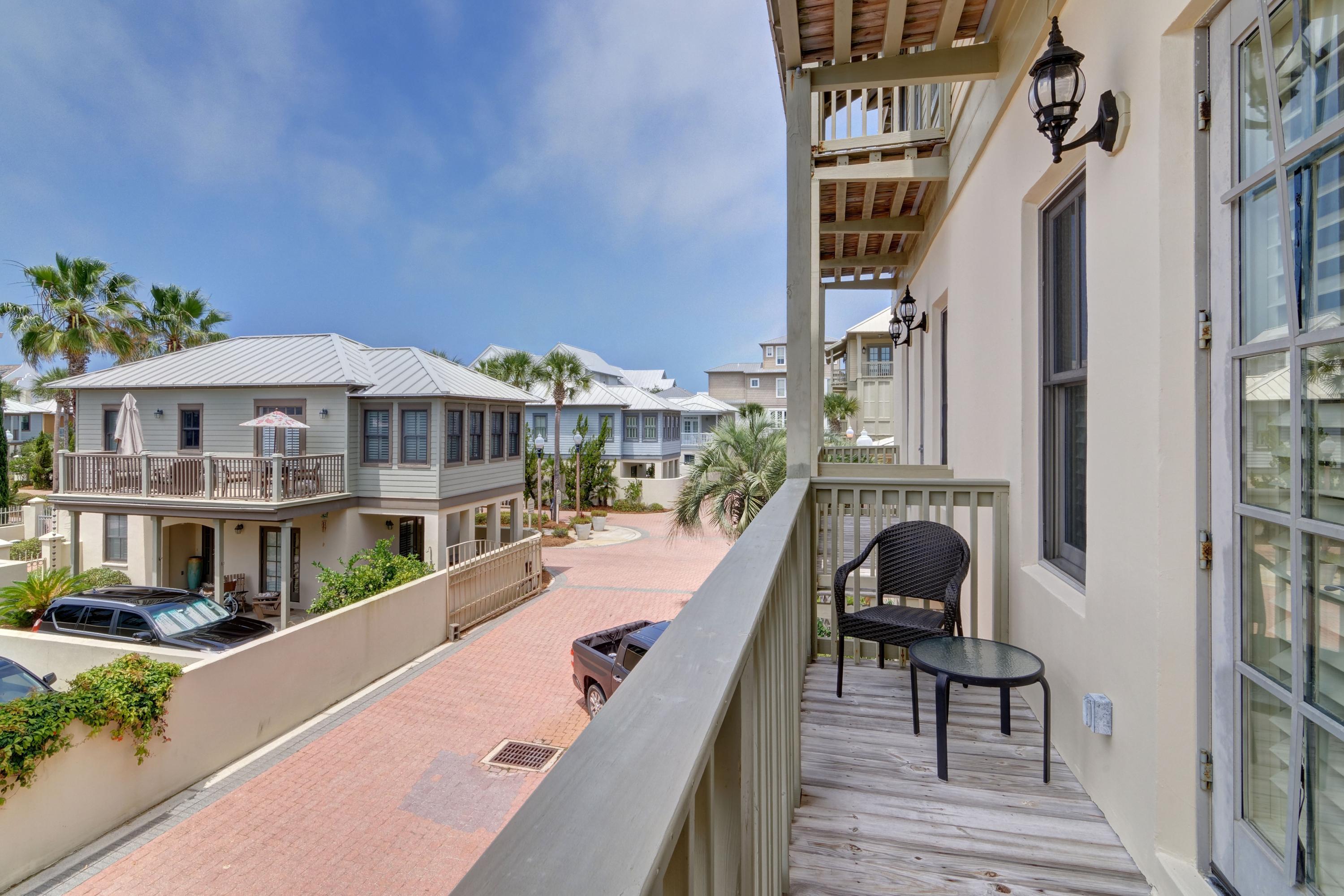 SUNSET BEACH - Residential