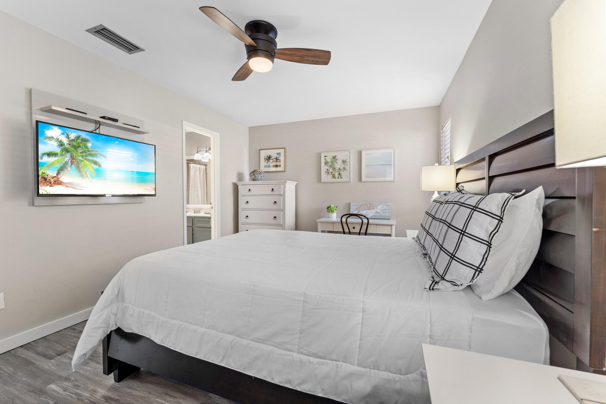 LINKSIDE VILLAGE UNIT 1 - Residential