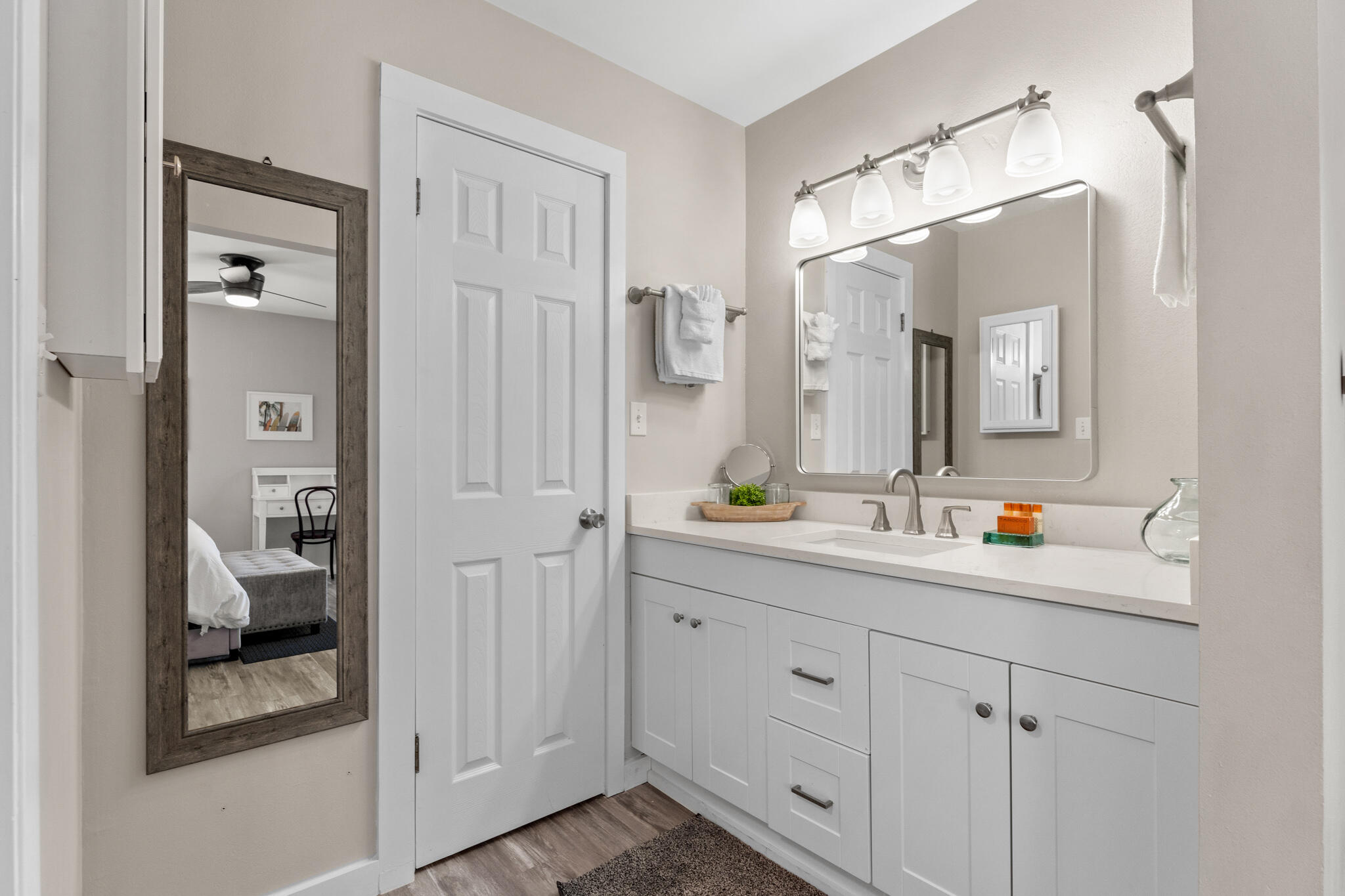 LINKSIDE VILLAGE UNIT 1 - Residential