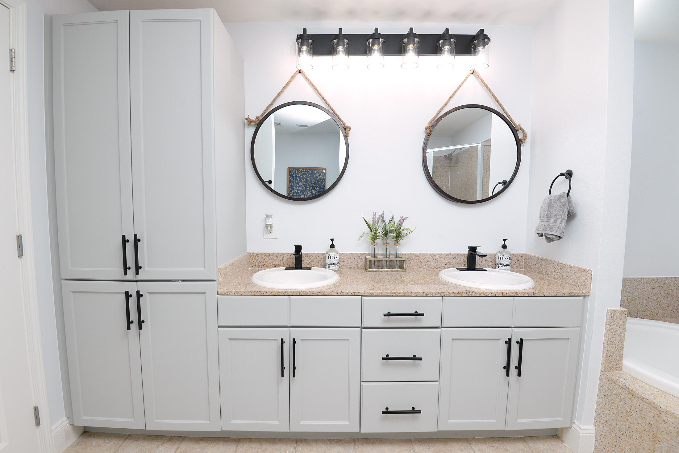 Laketown Wharf Phase II - Residential