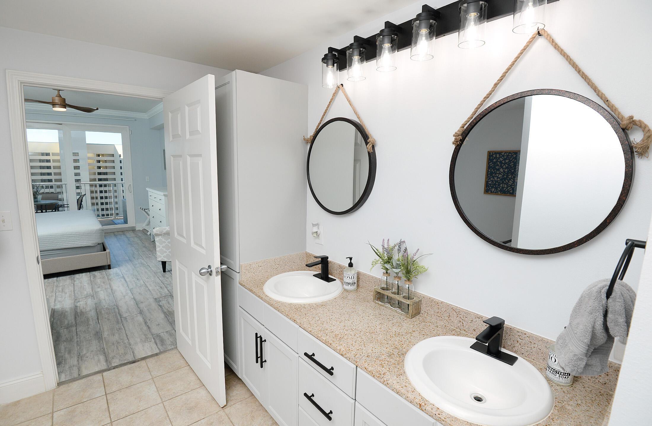 Laketown Wharf Phase II - Residential