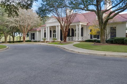 A home in Destin