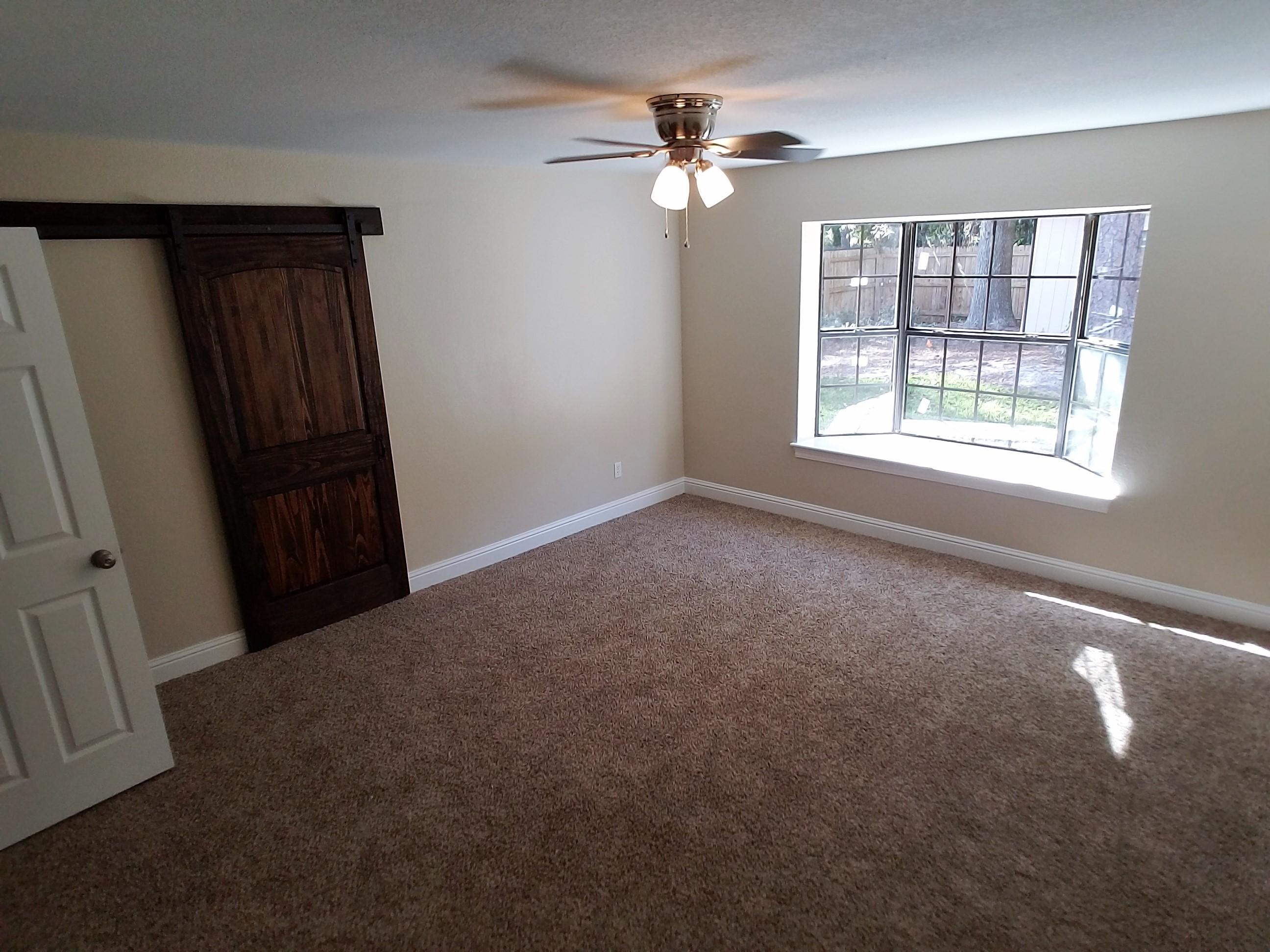 MARY ESTHER MANOR - Residential