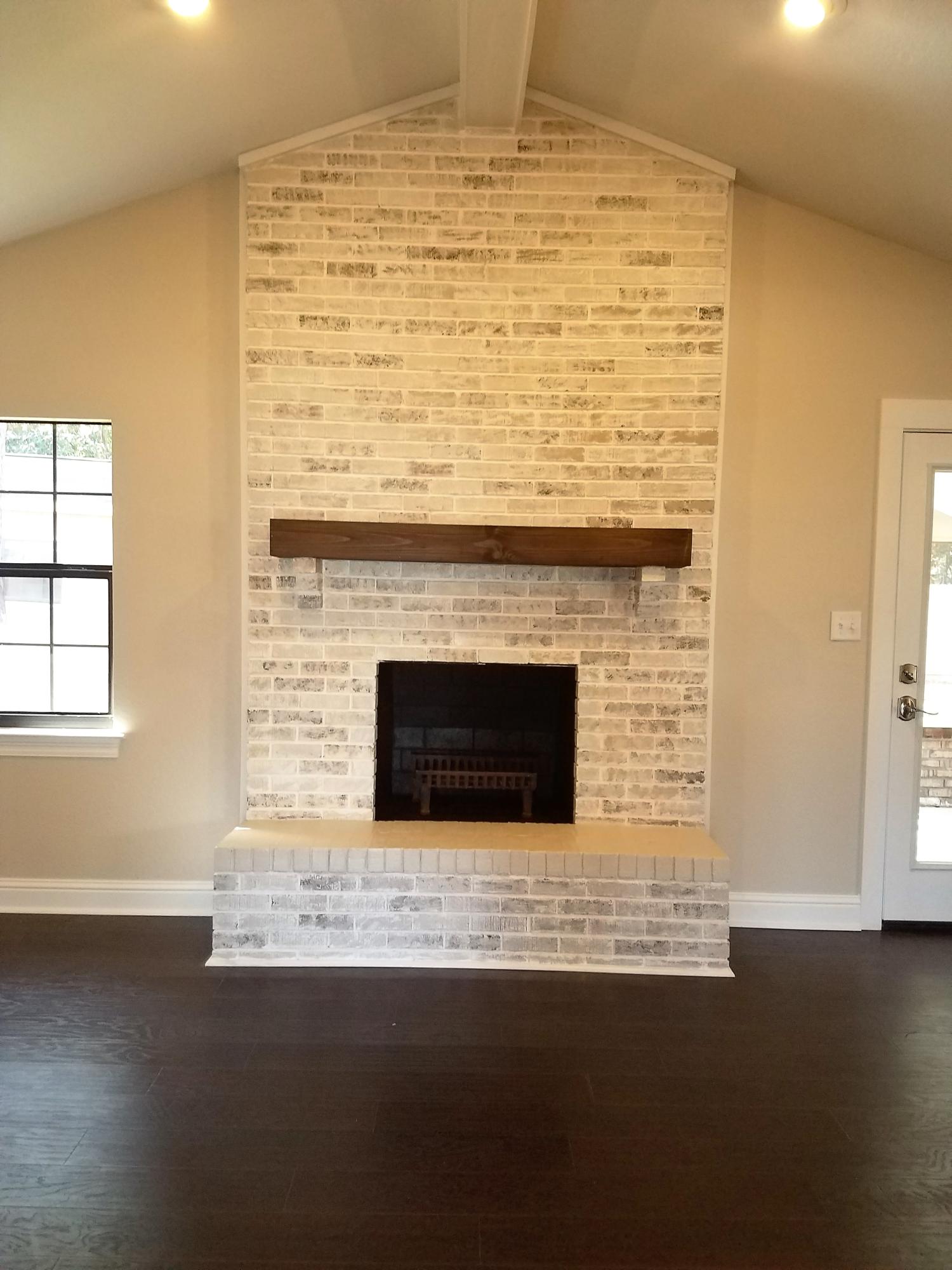 MARY ESTHER MANOR - Residential