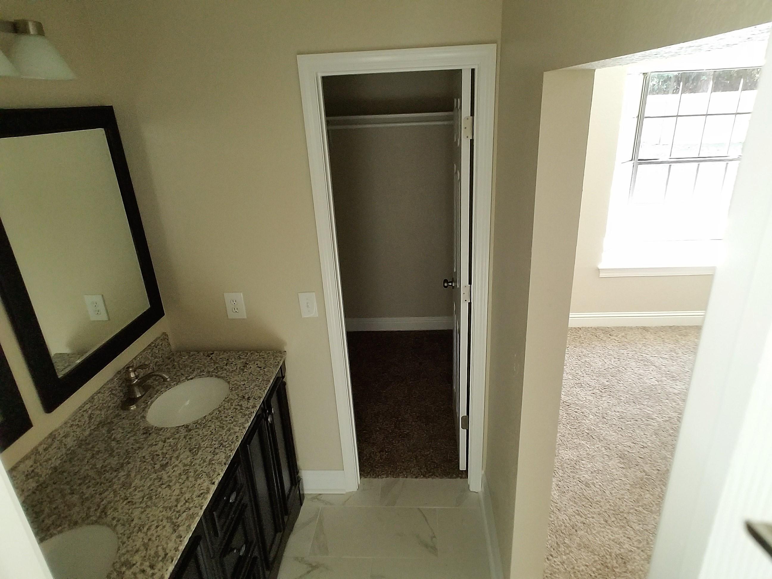 MARY ESTHER MANOR - Residential