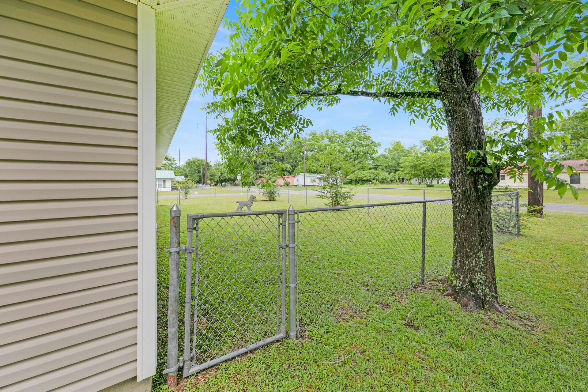 TOWN OF DEFUNIAK SPRINGS - Residential