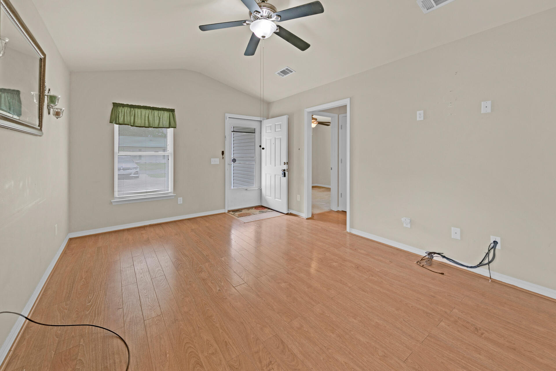 TOWN OF DEFUNIAK SPRINGS - Residential