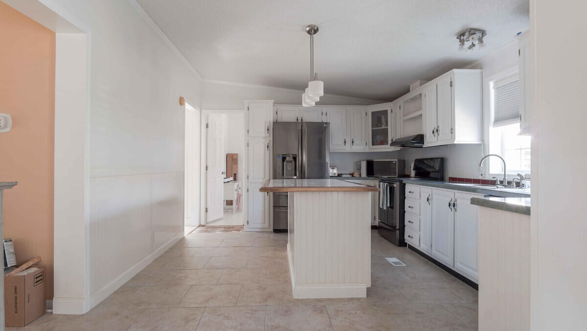 EDGEWOOD TERRACE - Residential