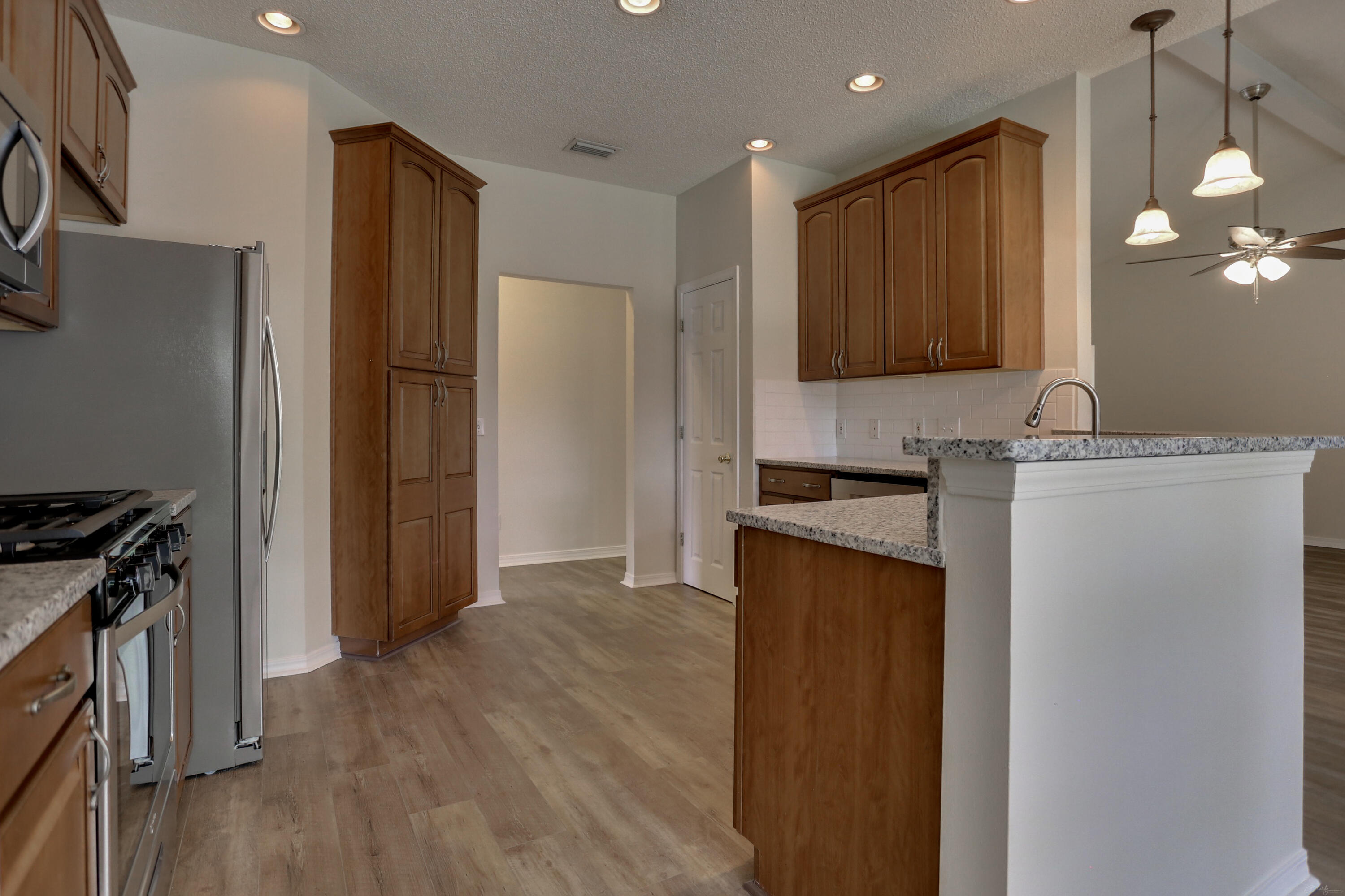 MOSSY OAKS - Residential