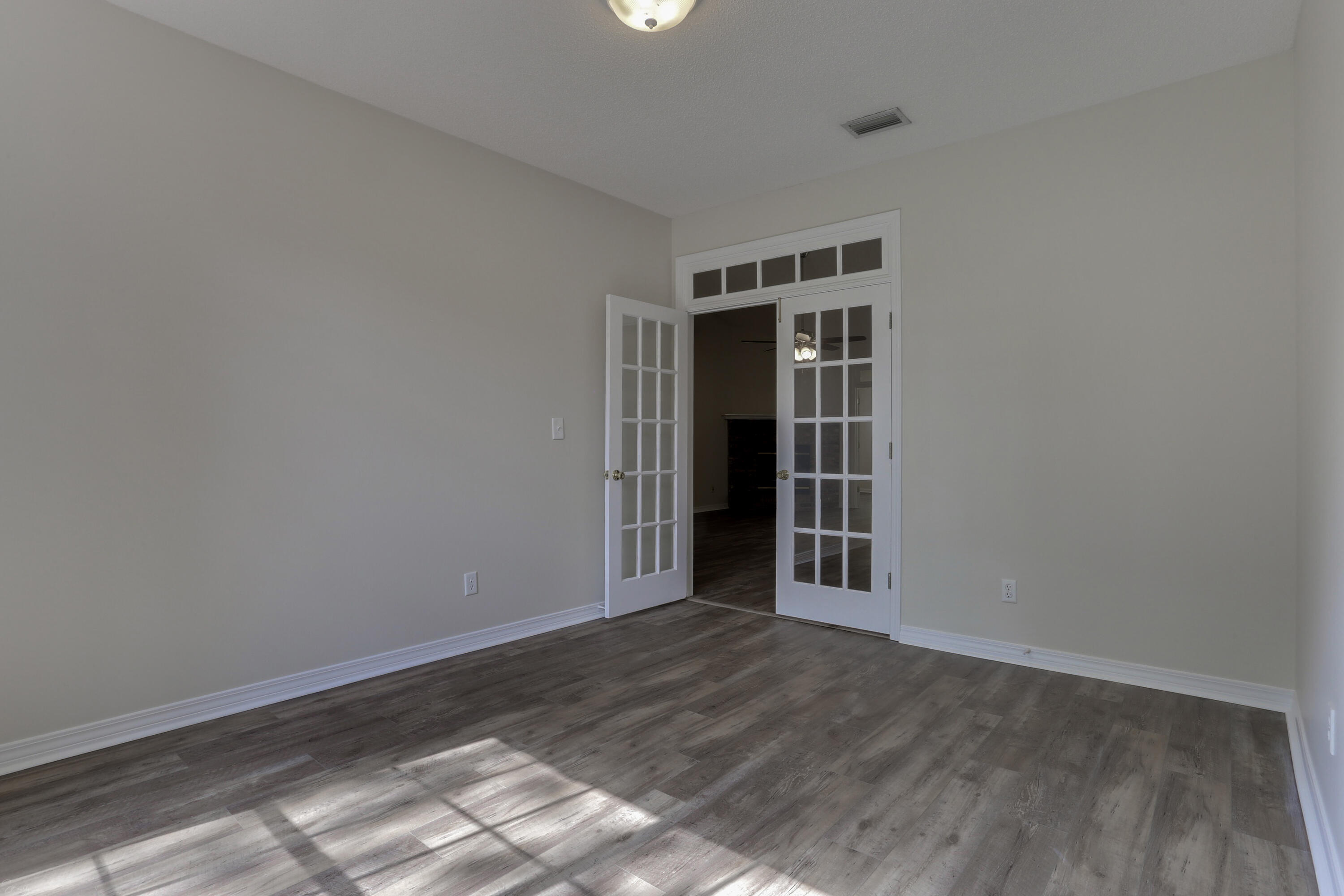 MOSSY OAKS - Residential