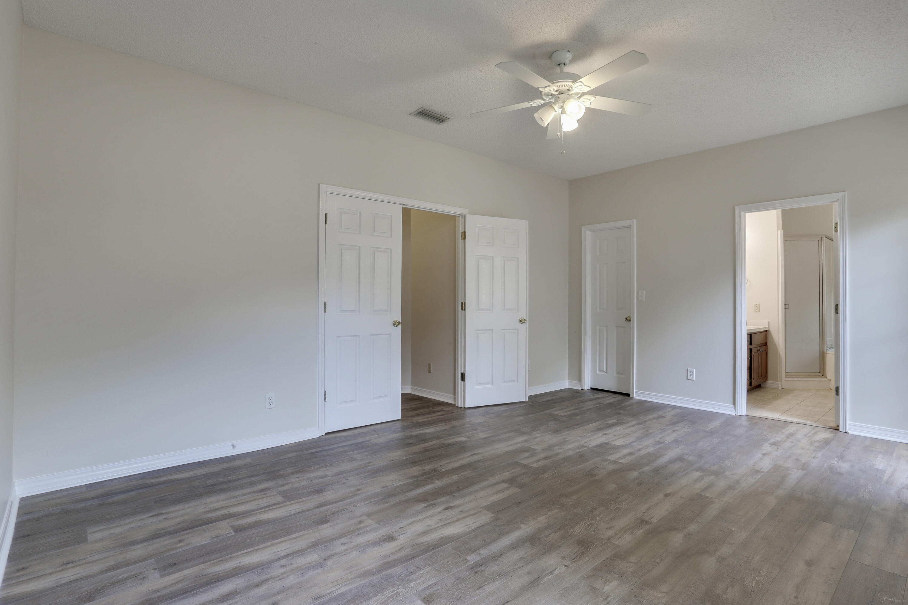 MOSSY OAKS - Residential