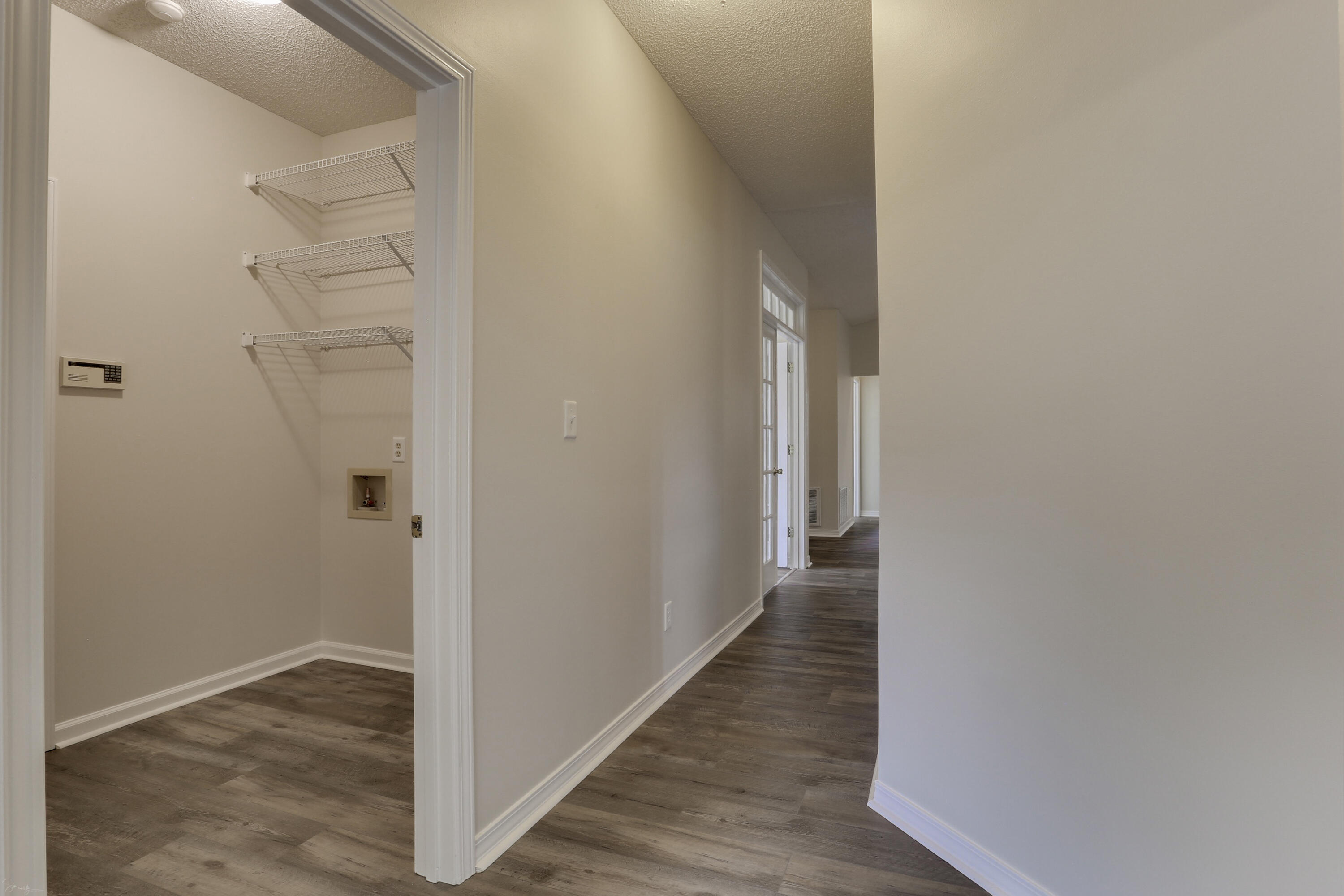 MOSSY OAKS - Residential