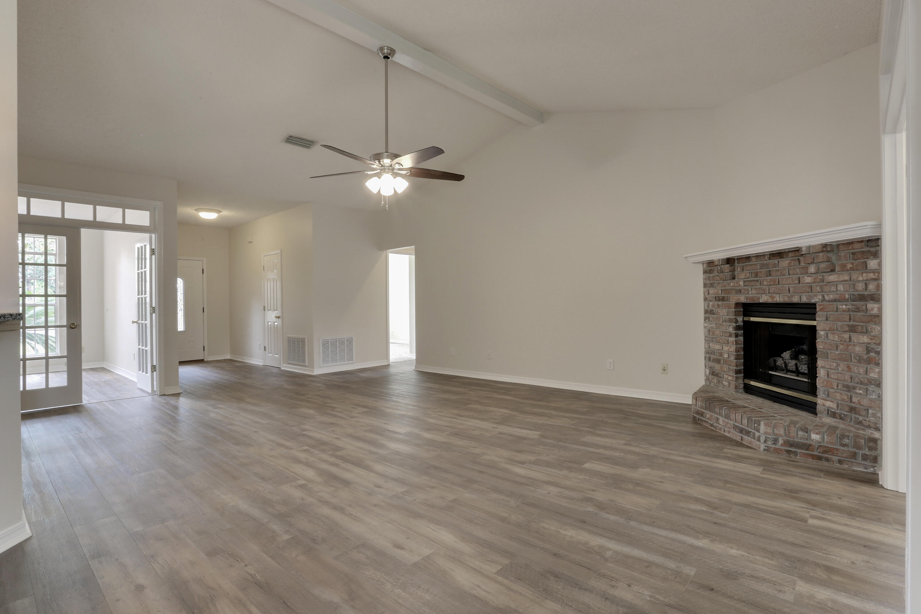 MOSSY OAKS - Residential