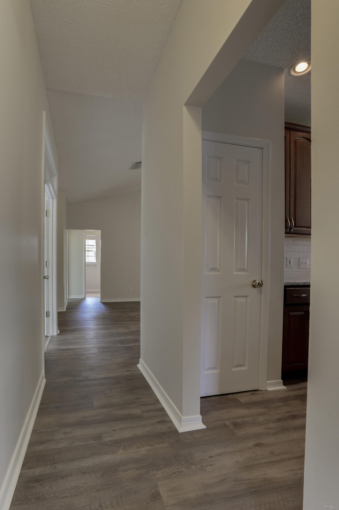 MOSSY OAKS - Residential