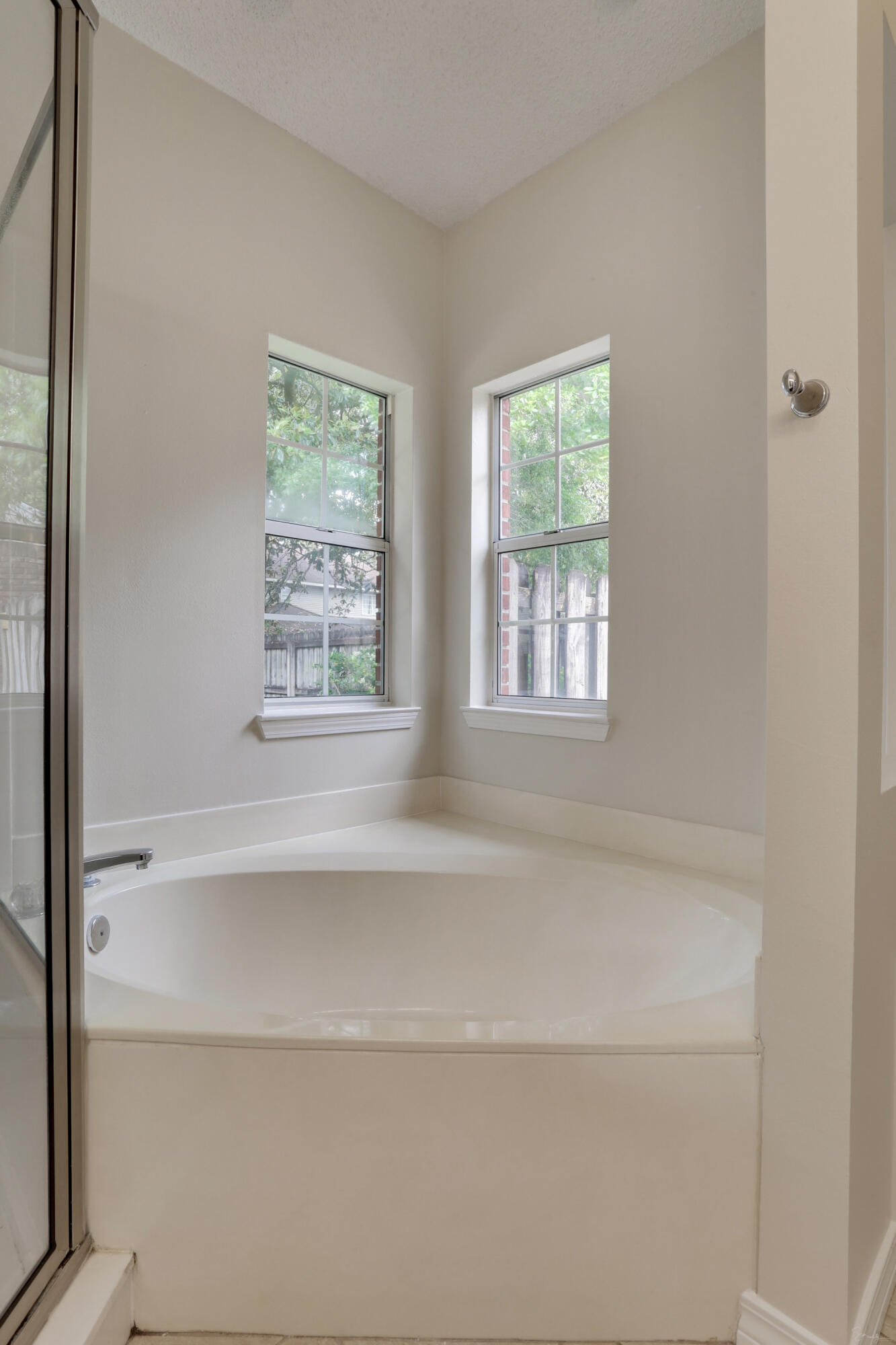 MOSSY OAKS - Residential